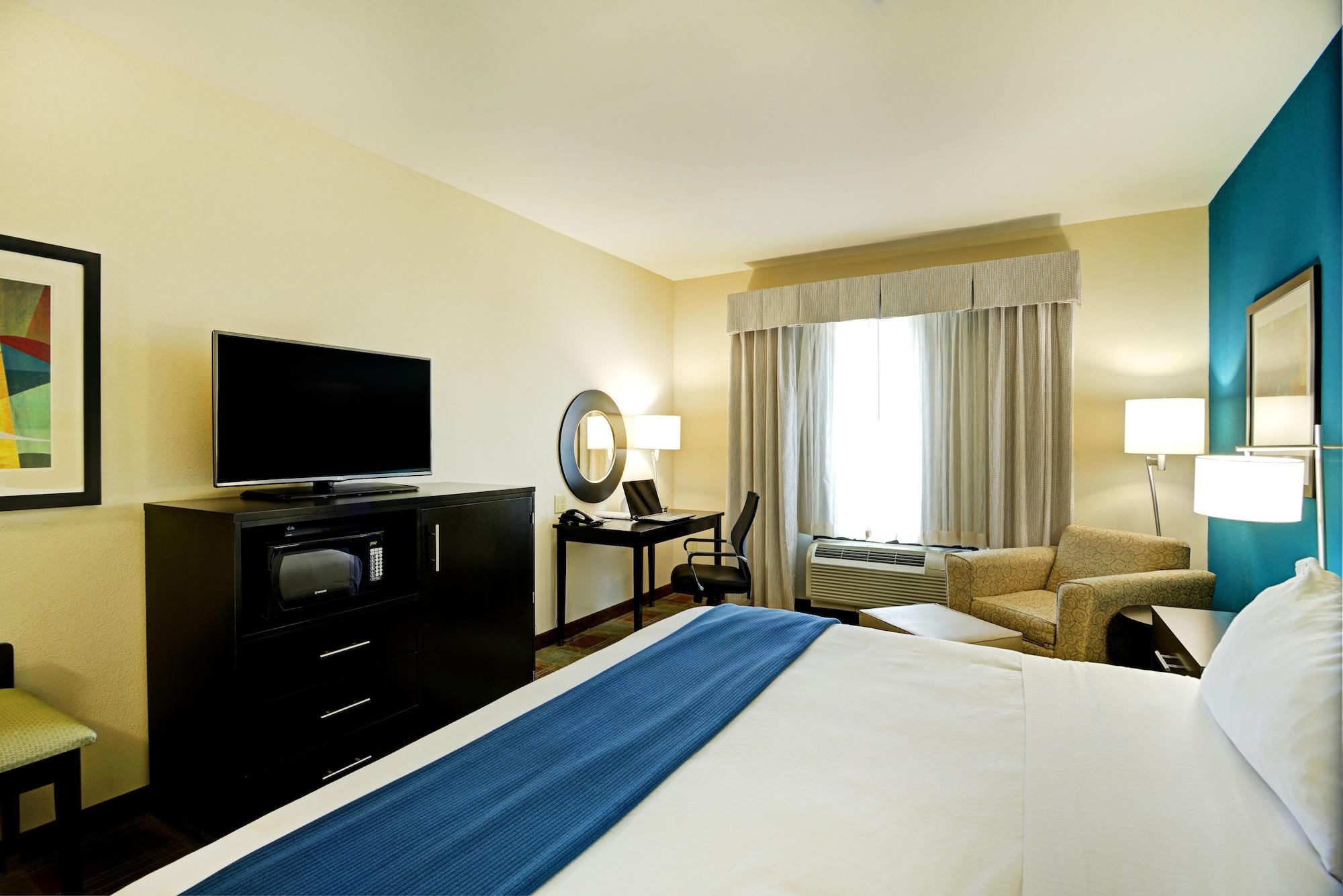 Habitación Holiday Inn Express Hotel & Suites Houston NW-Brookhollow by IHG