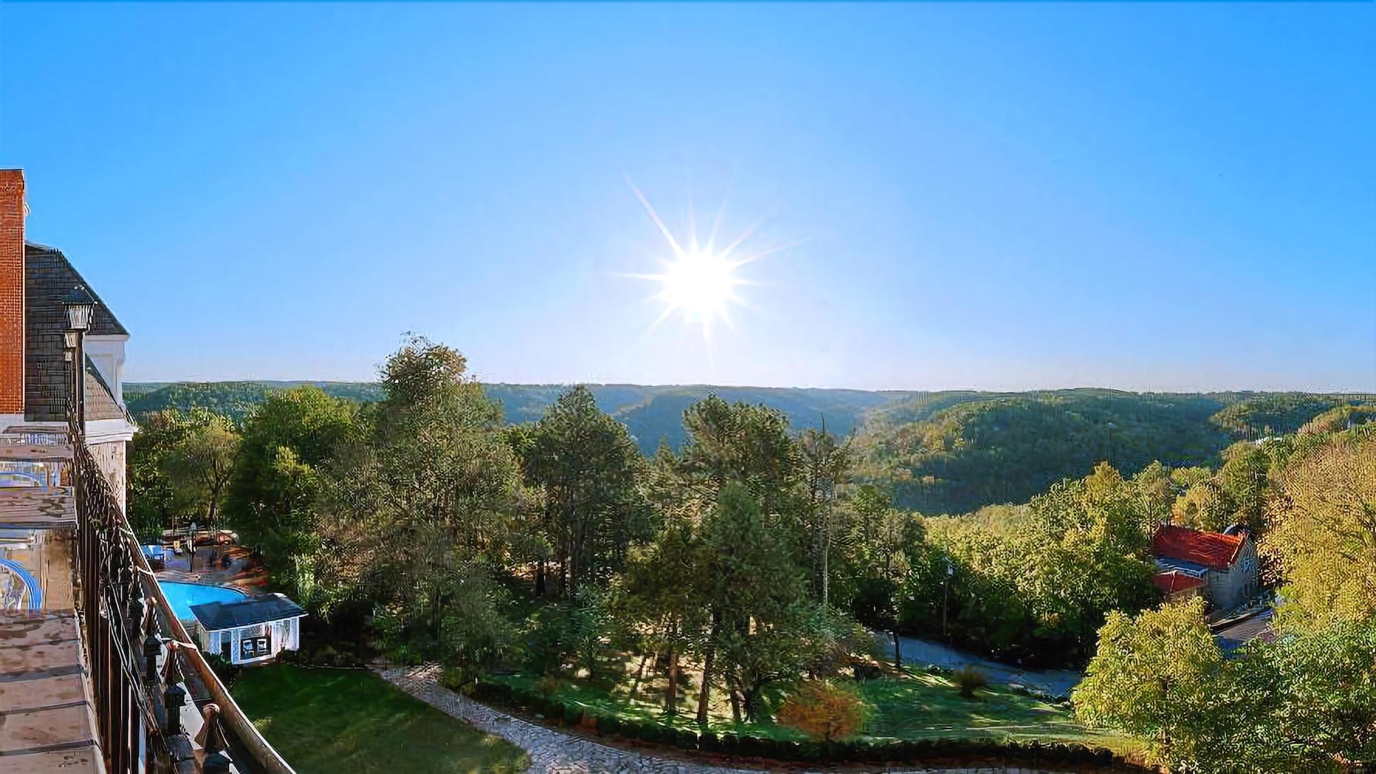 Vista Exterior The Crescent Hotel and Spa