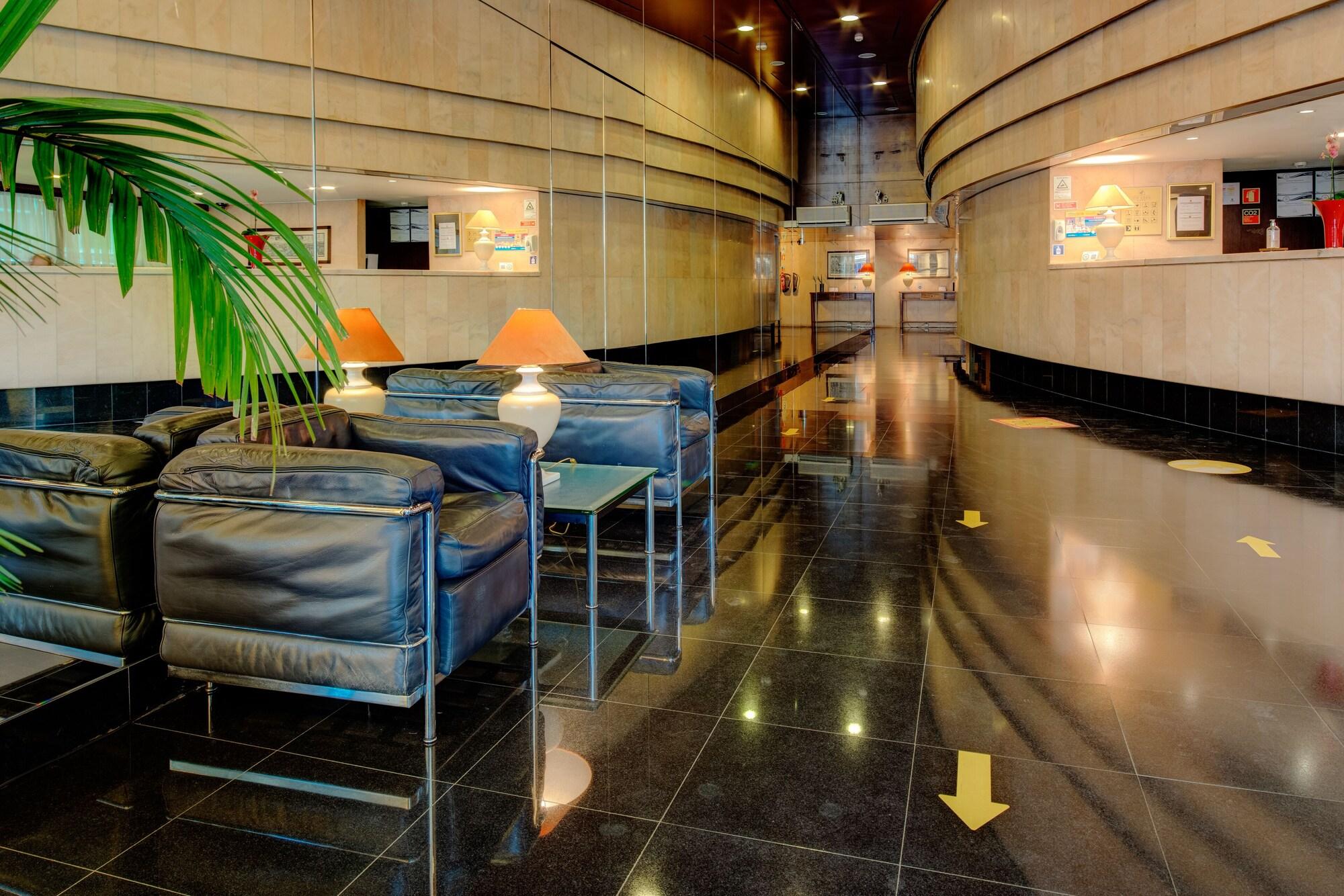 Vista Lobby VIP Executive Eden Aparthotel