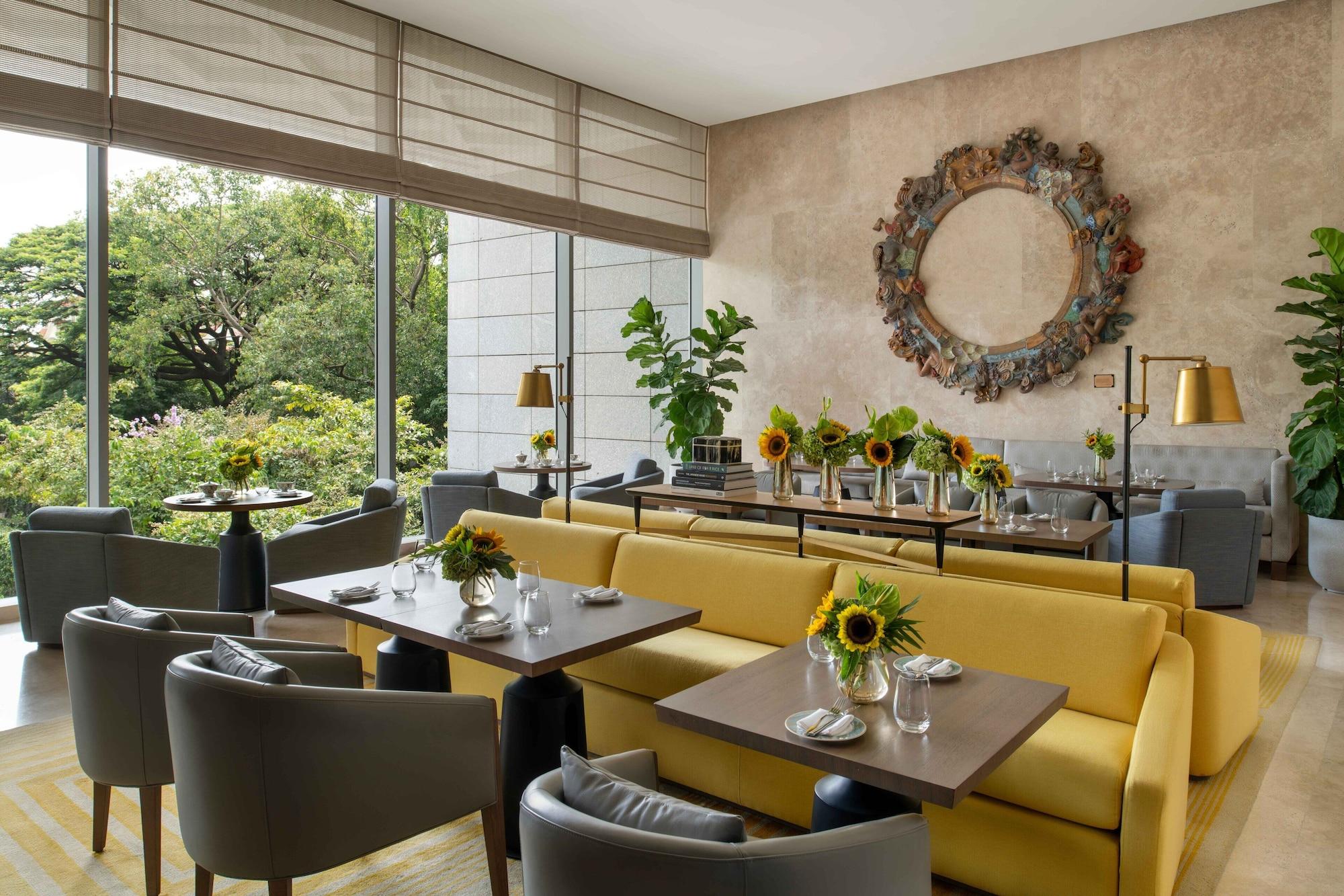Vista Lobby Four Seasons Hotel Bengaluru at Embassy One