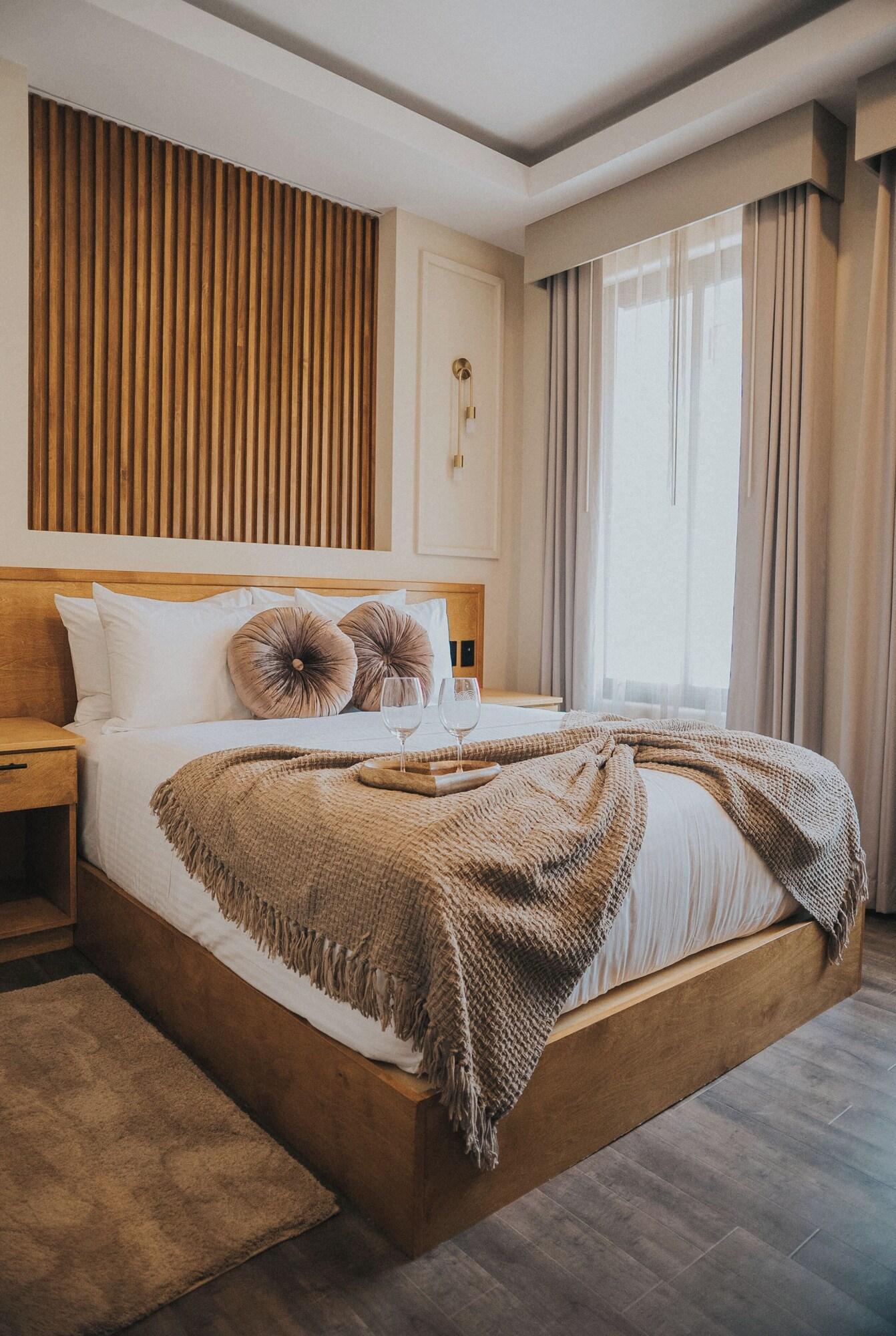 Varios Jules and Laurent Hotel Contemporaneo