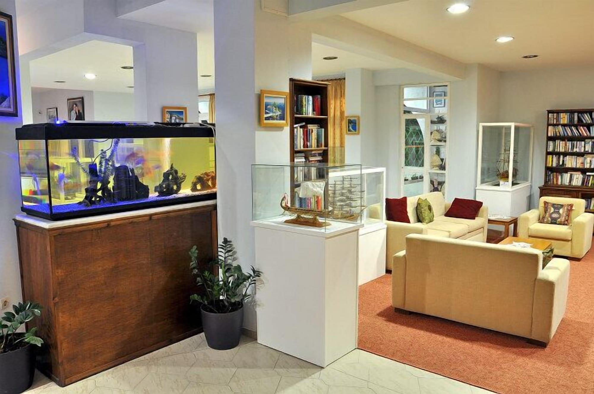 Vista Lobby Valais Hotel