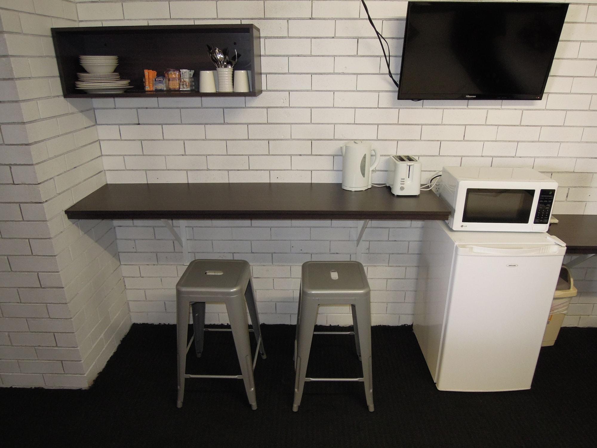 Equipamiento de Habitación Jackaroo Apartments