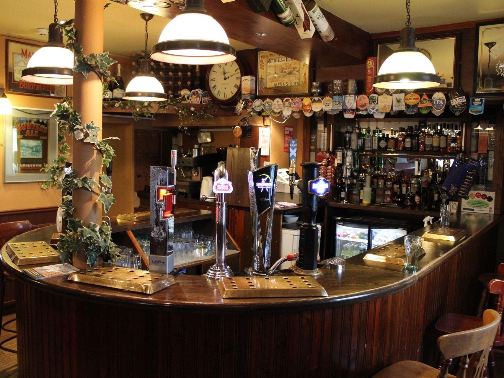 Varios The Avenue Restaurant at The Victoria Inn