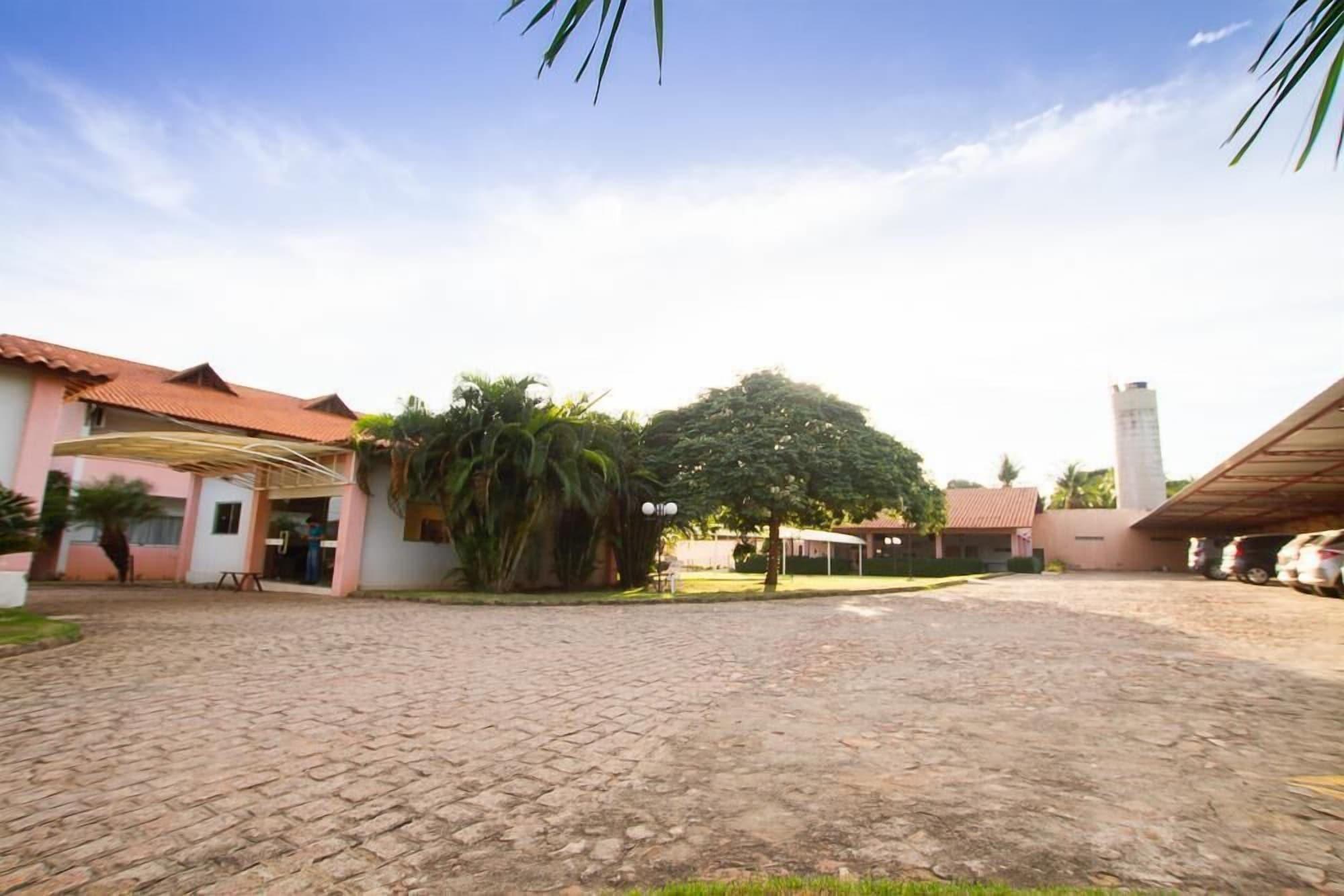 Vista Lobby Santa Rosa Hotel