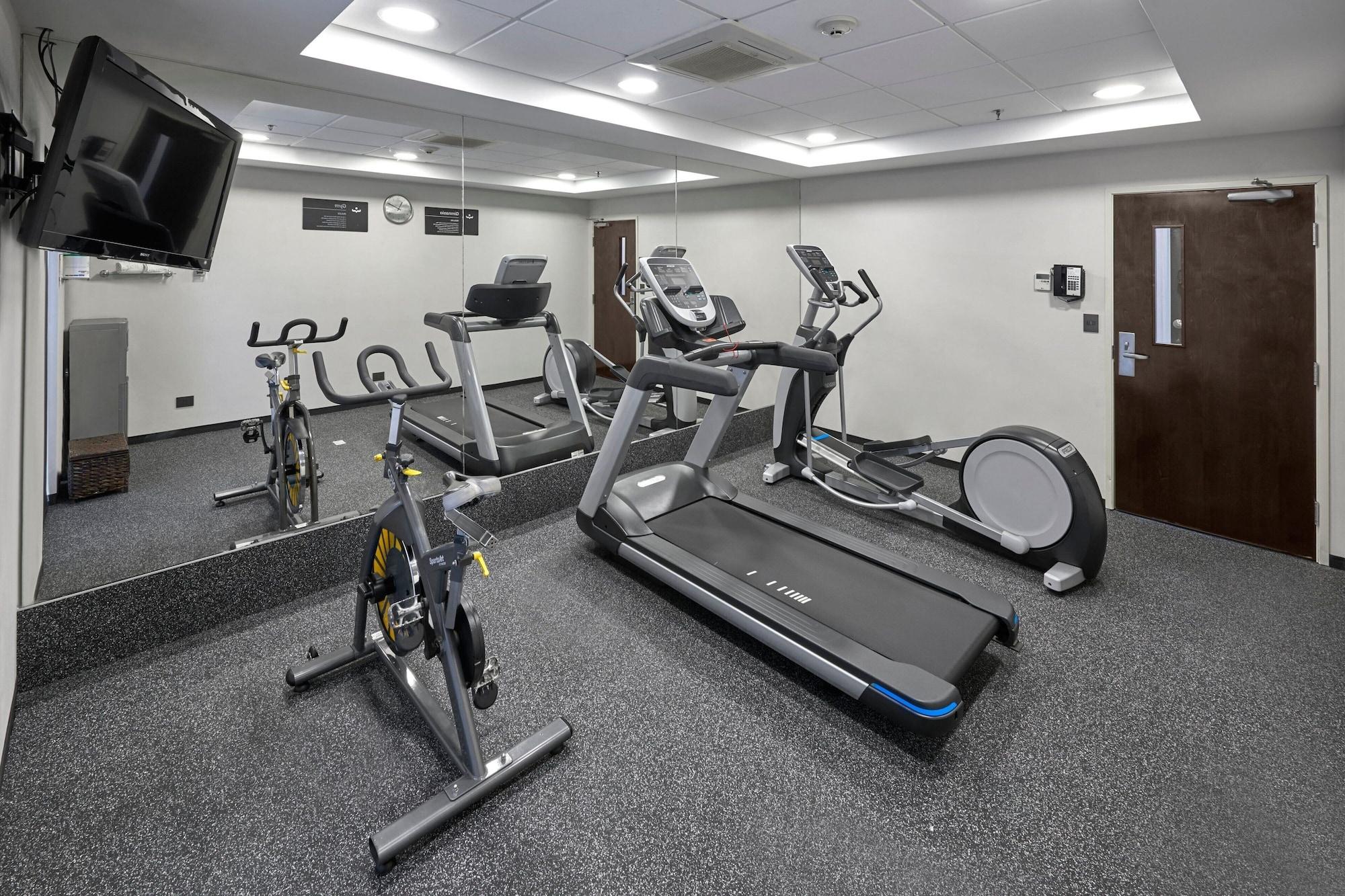 Gimnasio City Express by Marriott Monterrey Santa Catarina