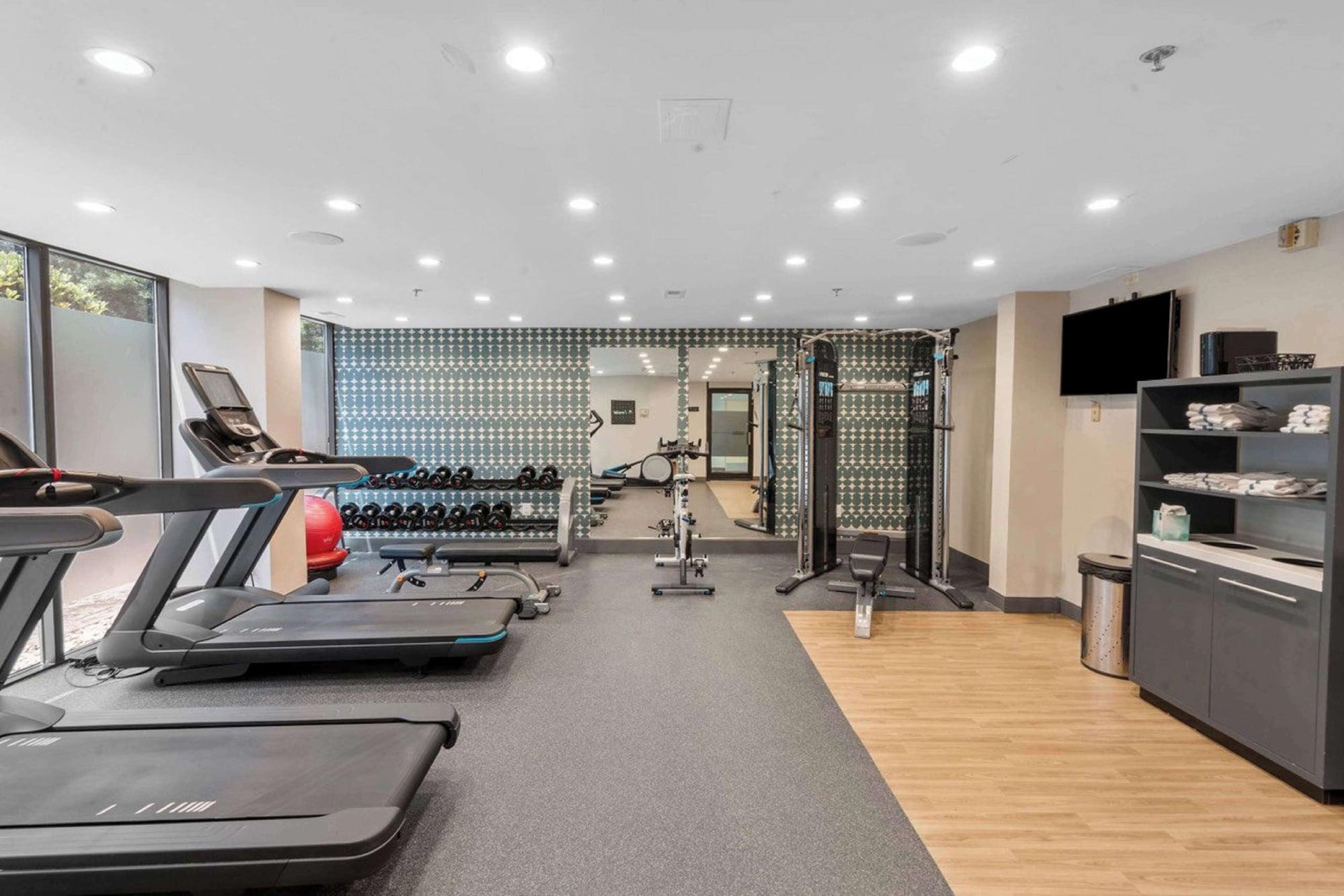 Gimnasio DoubleTree by Hilton South Charlotte Tyvola