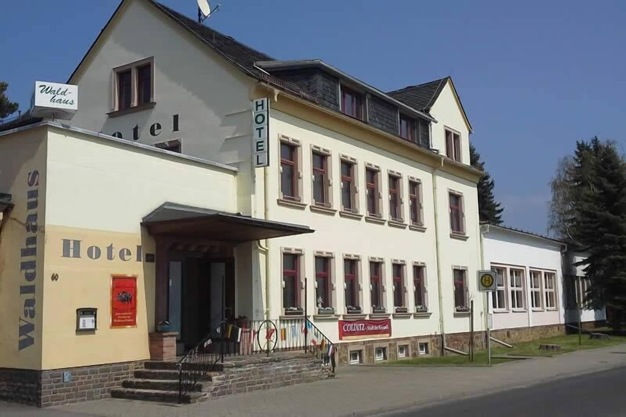 Varios Waldhaus Colditz Garni