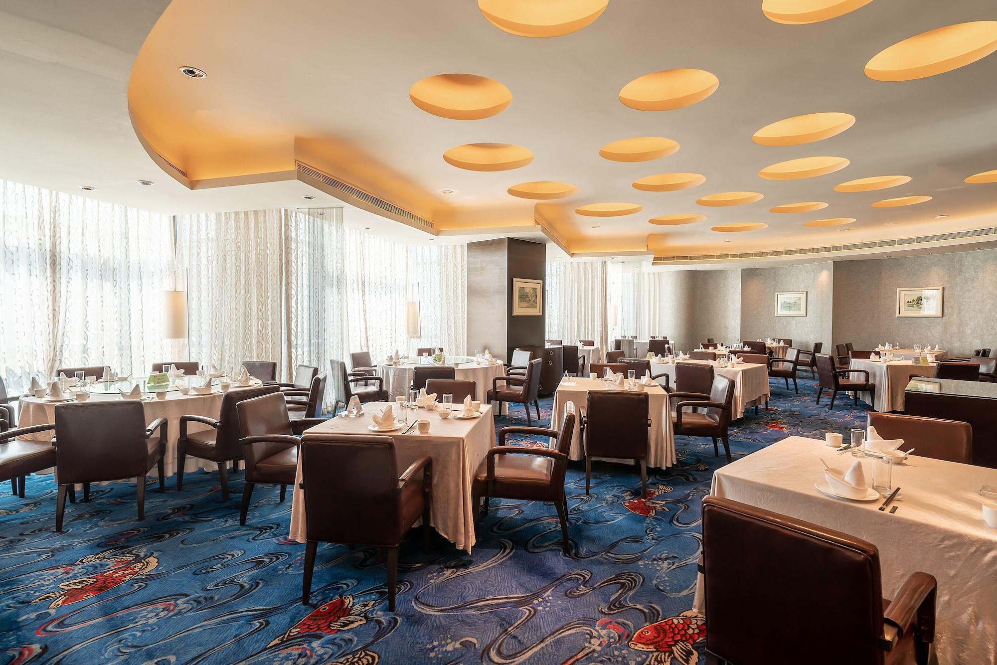 Restaurant Renaissance Shanghai Yu Garden Hotel on the Bund