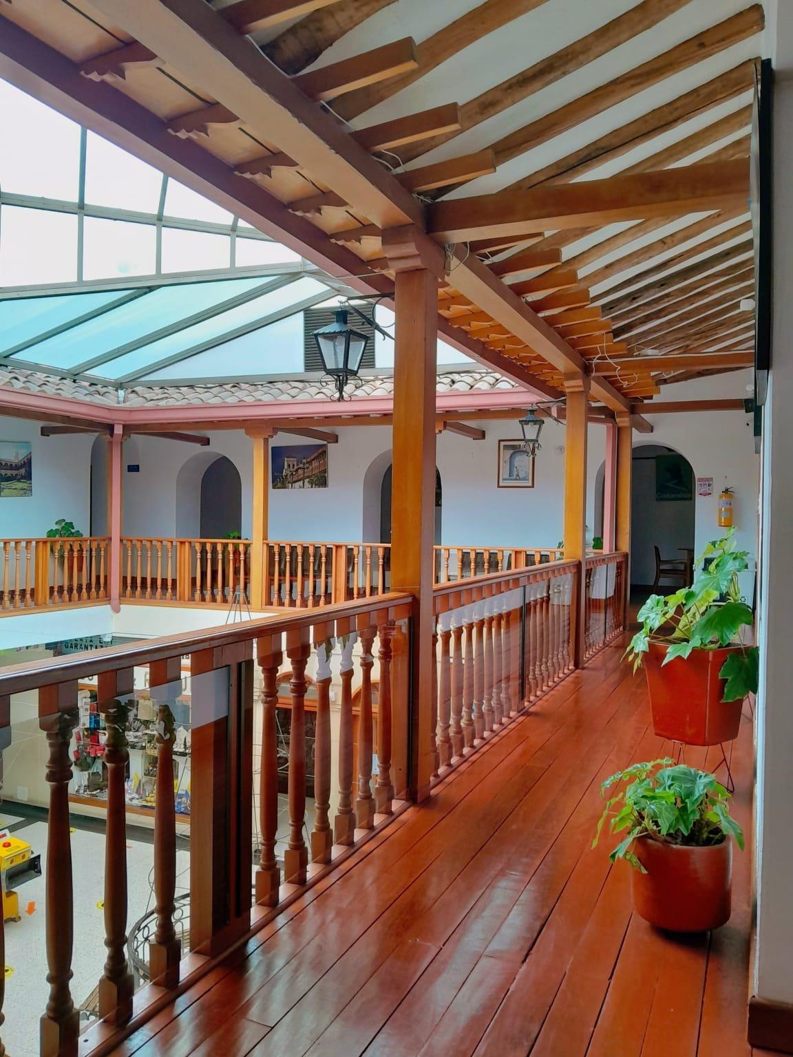 Vista Interior Hotel Cid Plaza Premium