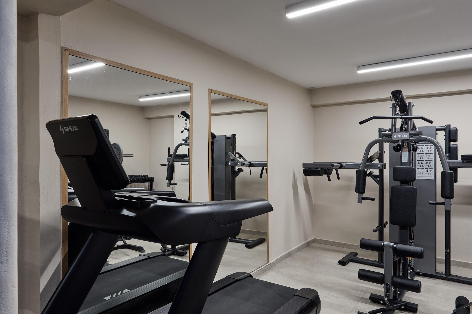 Gimnasio Salt Suites Paros