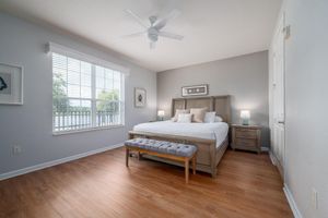 Alquiler Vacacional - Casa Lucia Lakeview 3 Bedroom Condo by RedAwning
