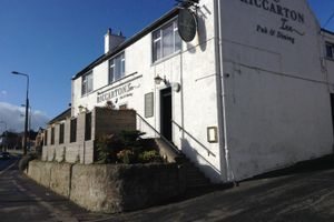 Alojamiento - Riccarton Inn