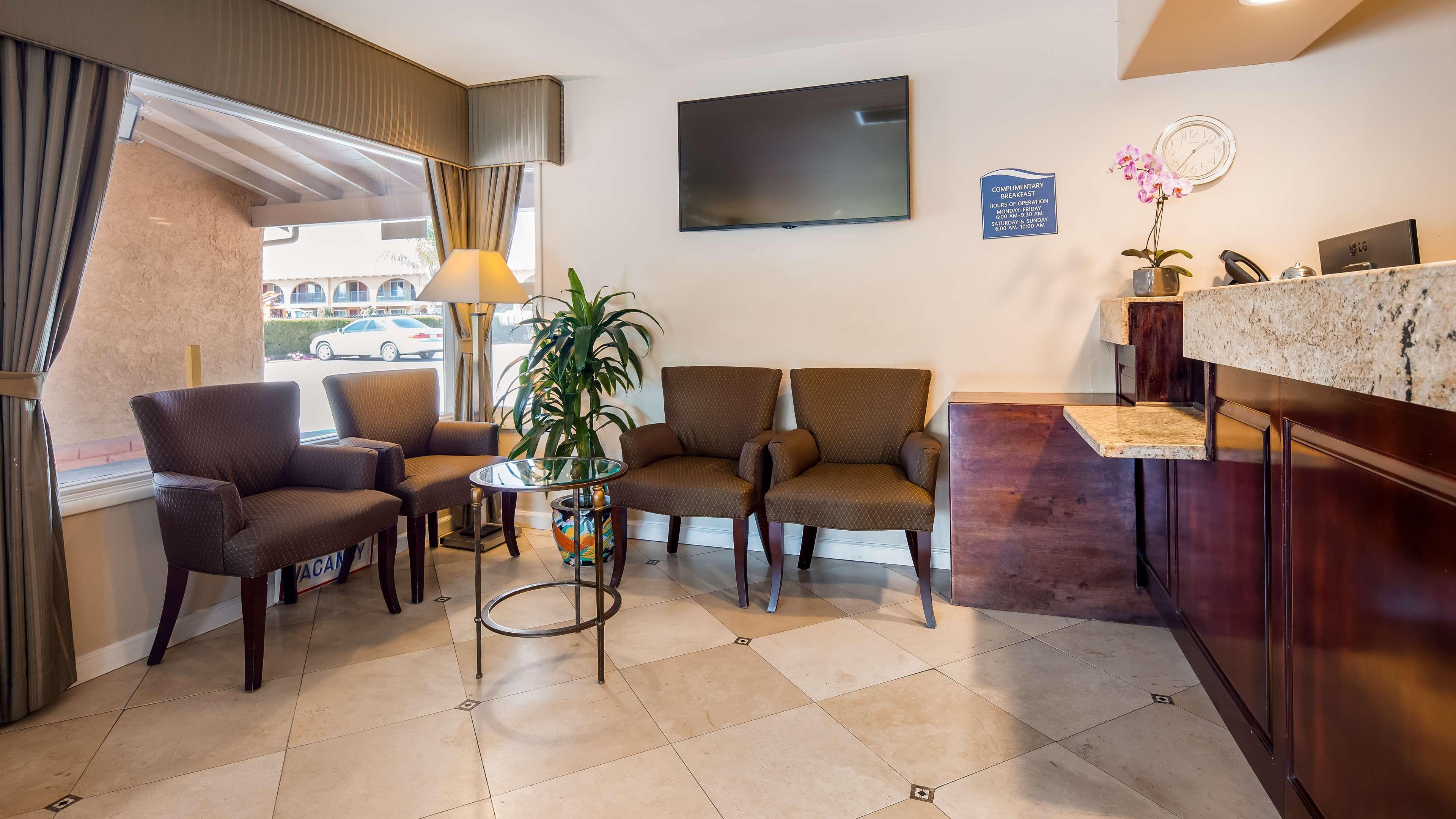 Vista Lobby Best Western La Posada Motel