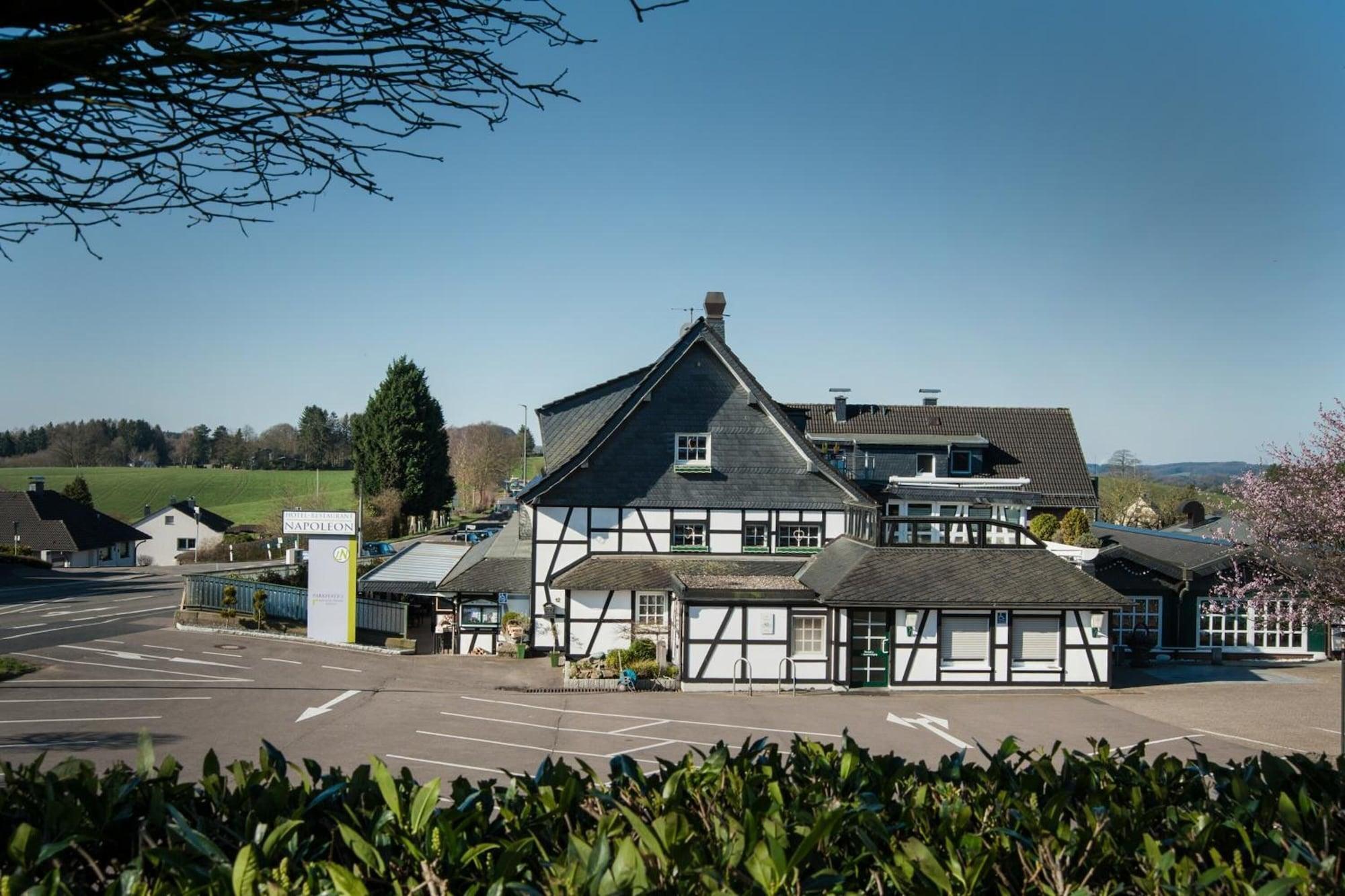 Vista Exterior Landhotel Napoleon
