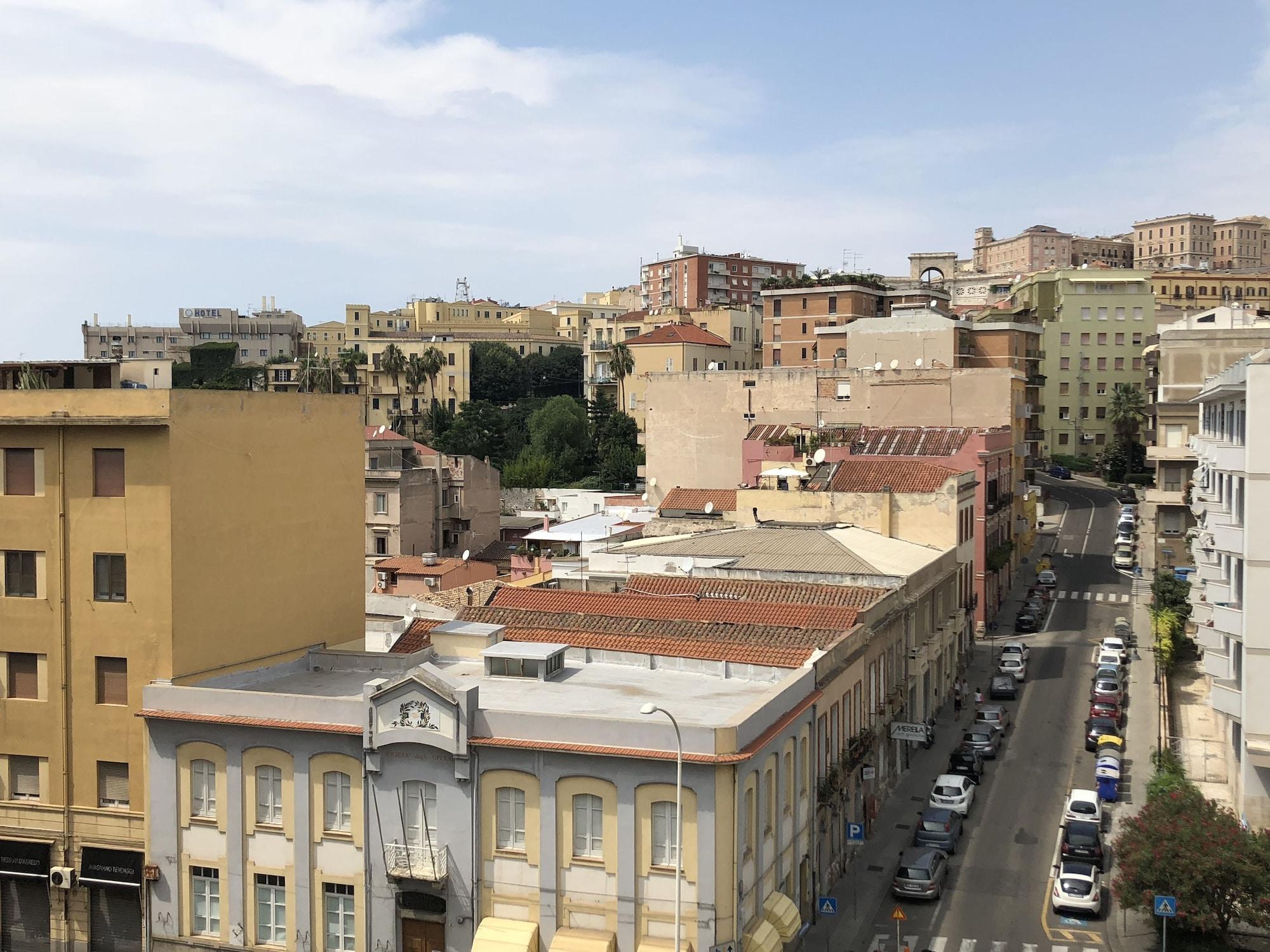 Varios Cagliari Magica