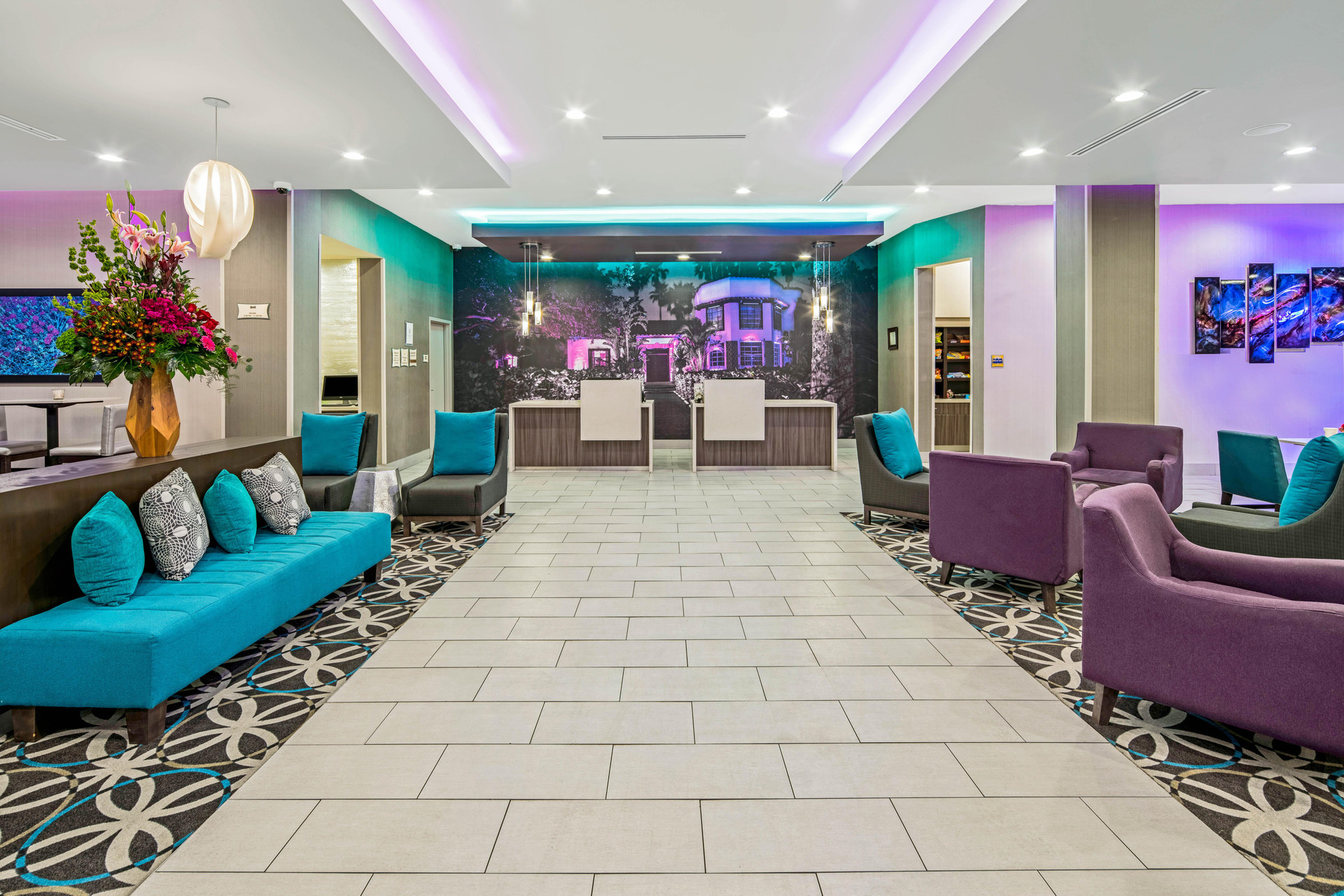 Vista Lobby La Quinta Inn & Suites by Wyndham McAllen La Plaza Mall