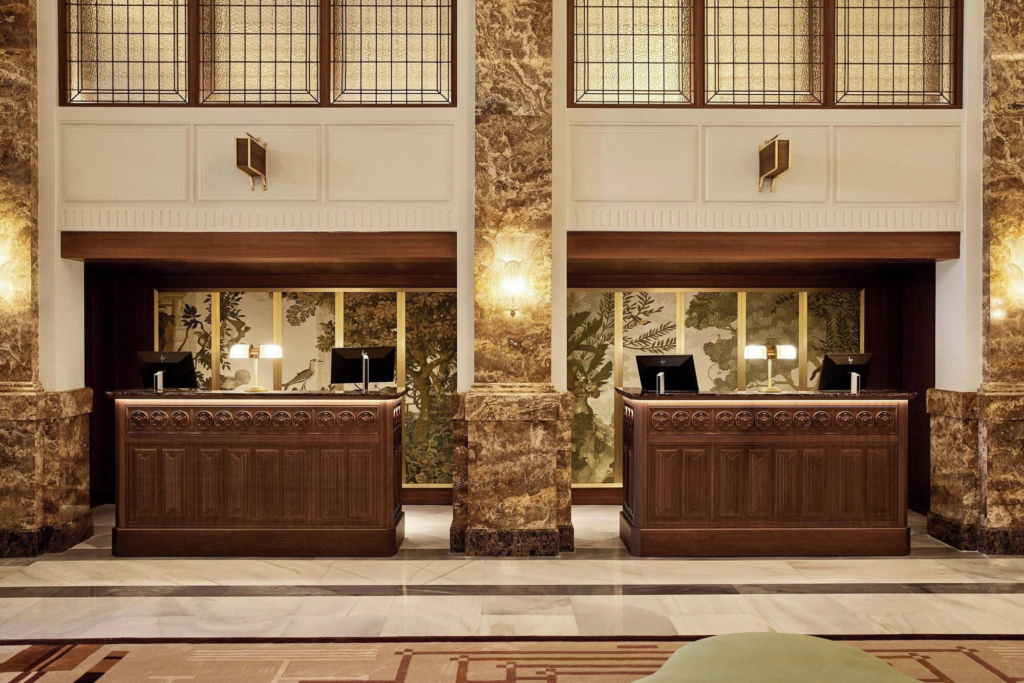 Vista Lobby The Palace, a Luxury Collection Hotel, Madrid