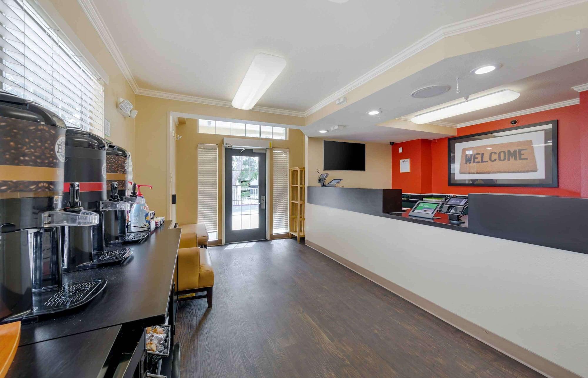 Vista Lobby Extended Stay America Suites Los Angeles LAX El Segundo