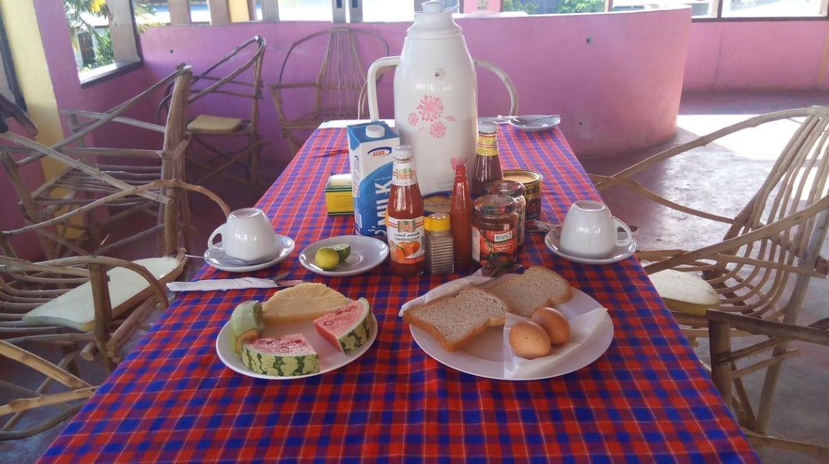 Restaurant White Blue Bungalows