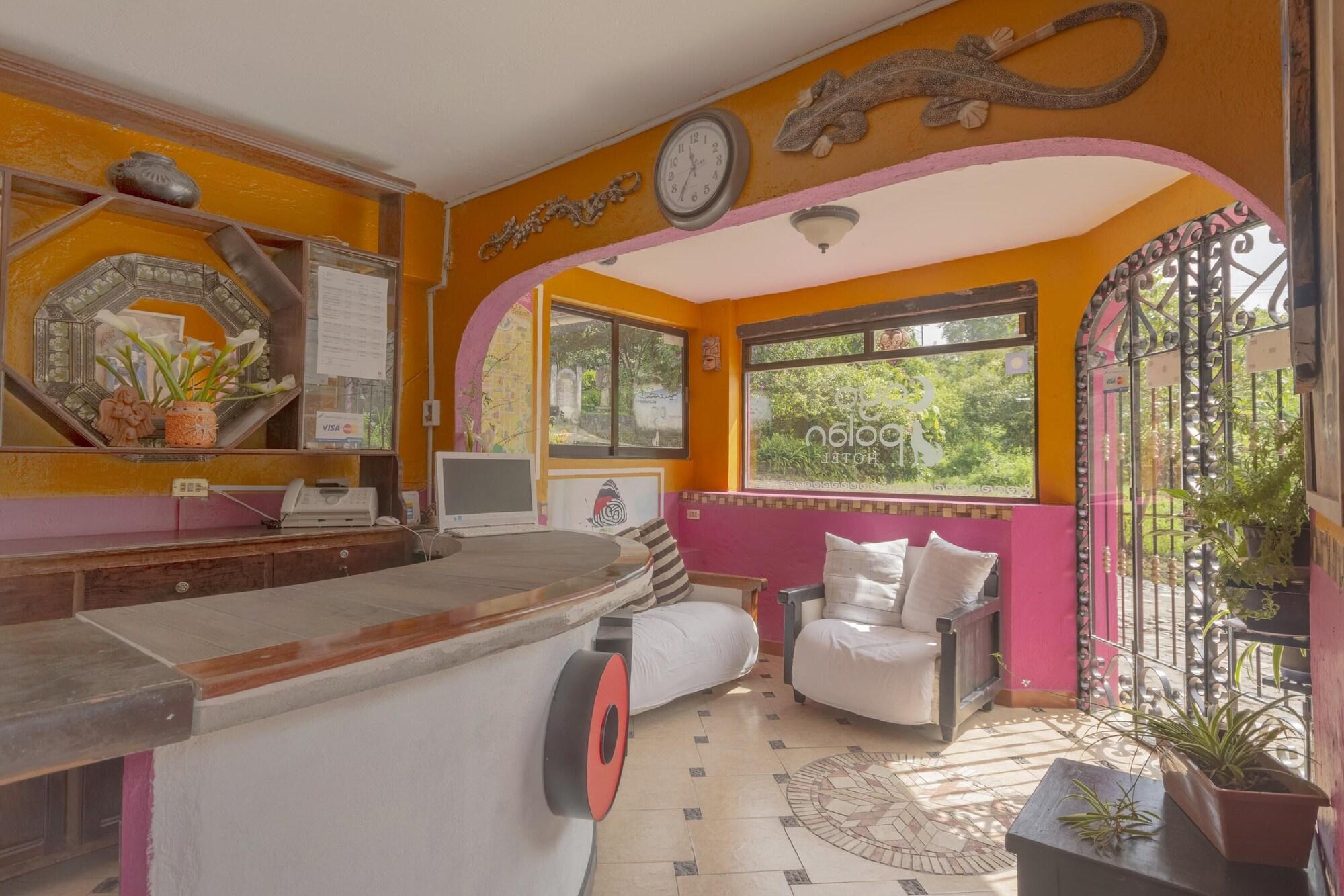 Vista Lobby OYO Hotel Coyopolan