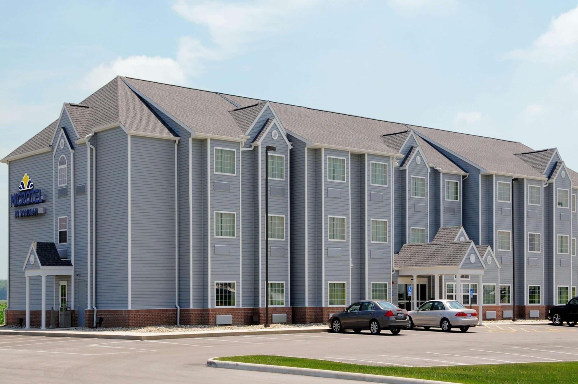 Vista Exterior Microtel Inn & Suites by Wyndham Delphos
