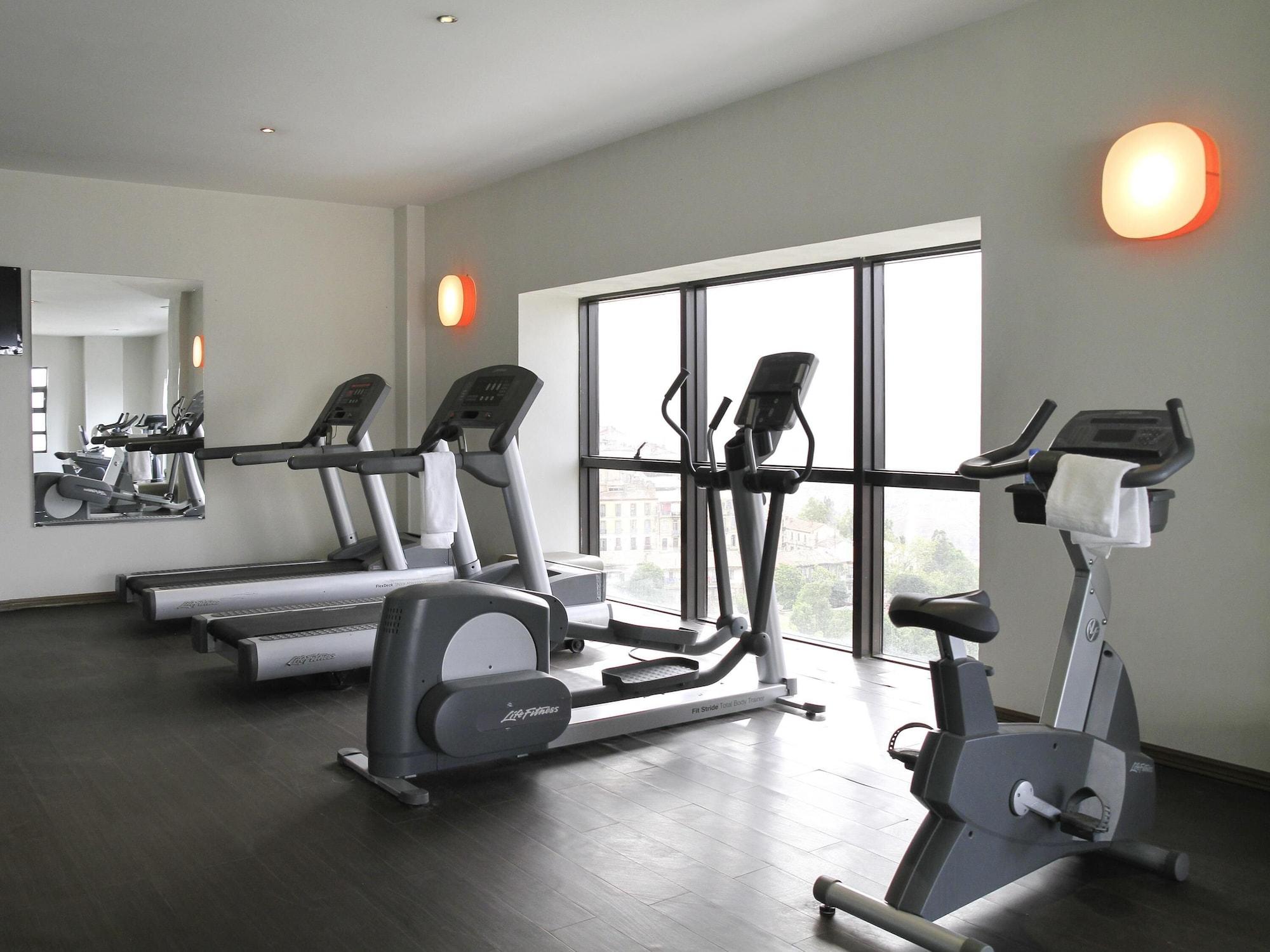 Gimnasio Novotel Constantine
