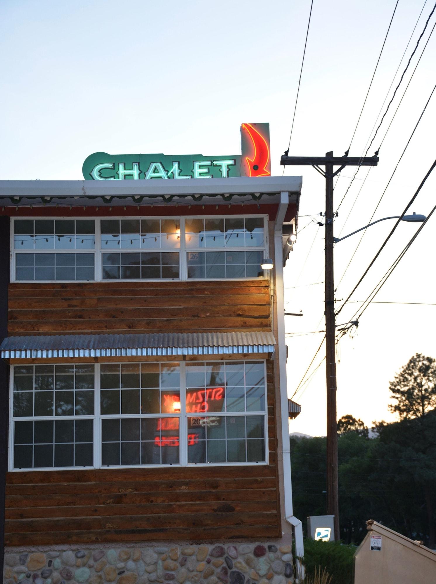 Vista Exterior Sitzmark Chalet Inn