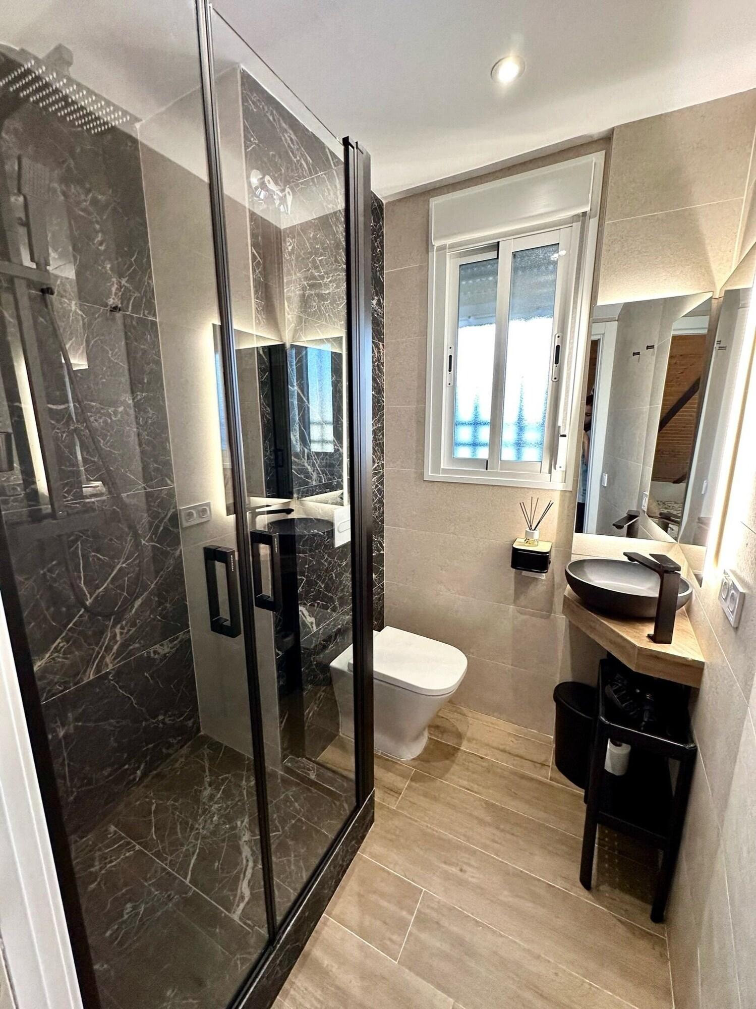 Equipamiento de Habitación Casa Secunda Romar