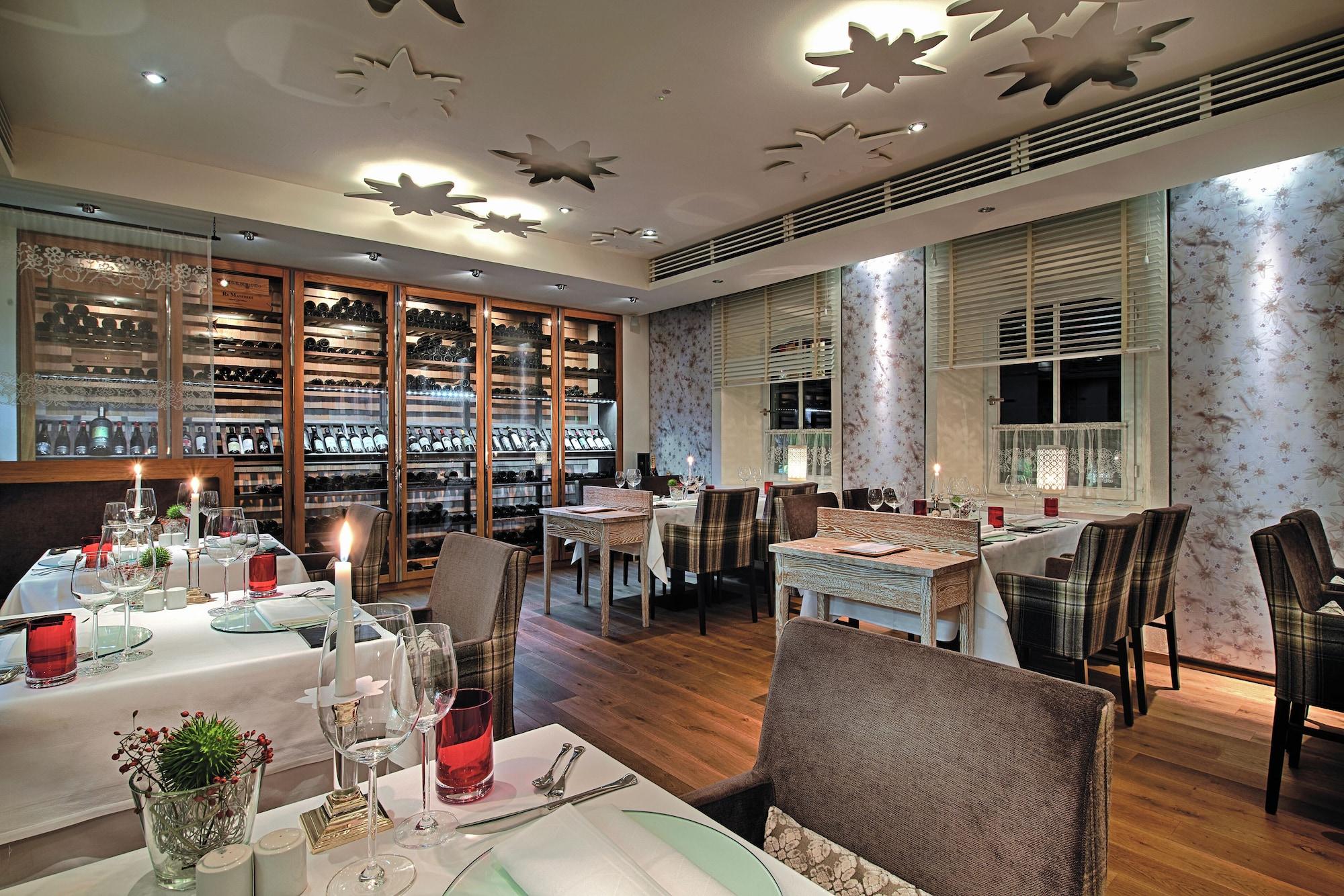 Restaurant Alpin Lifestyle Hotel Löwen & Strauss