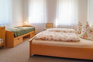 Alquiler Vacacional - Ground floor apartment for rent on a three-sided farm near the Tharandt forest