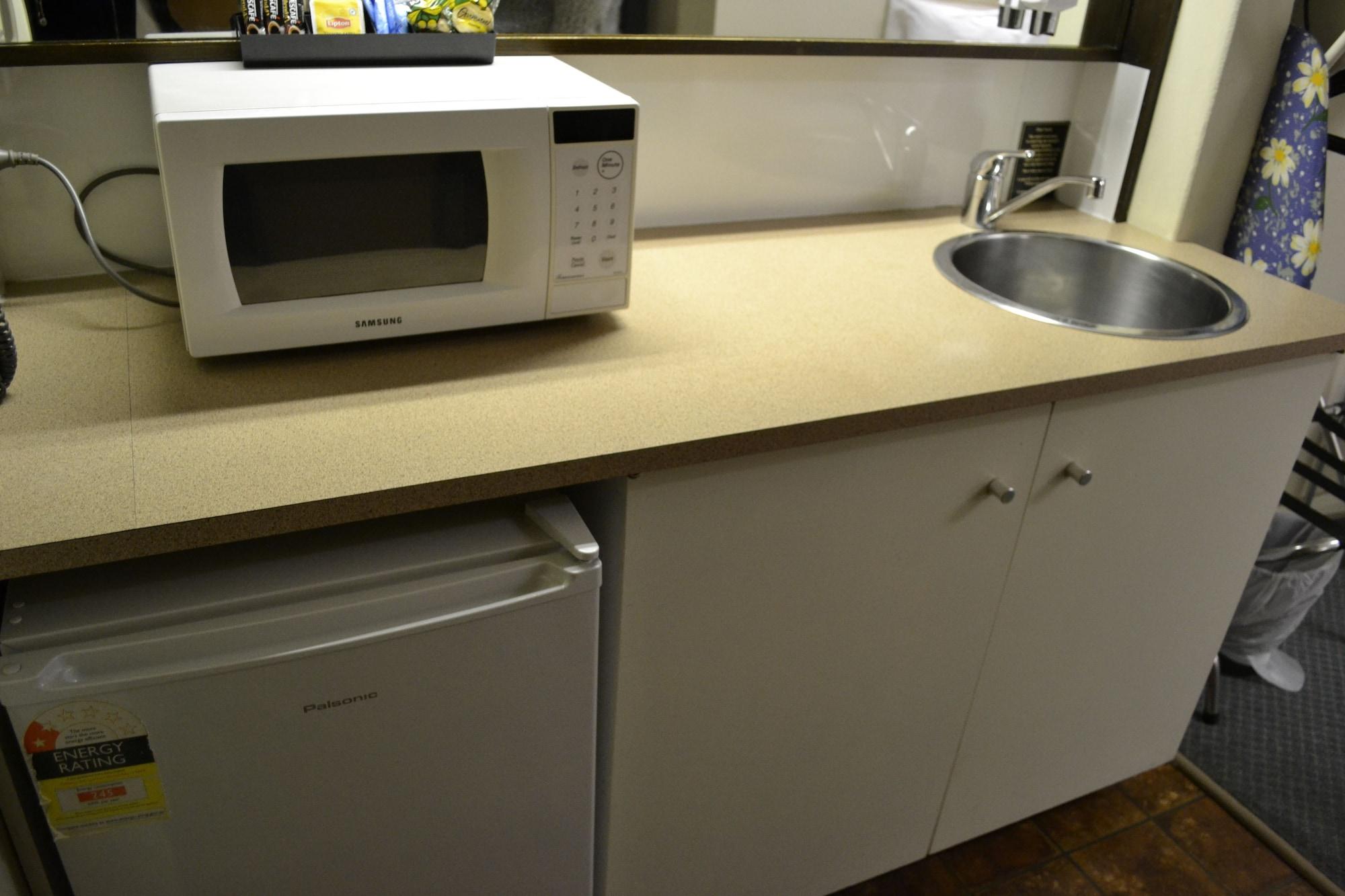 Set de Habitación Corio Bay Motel