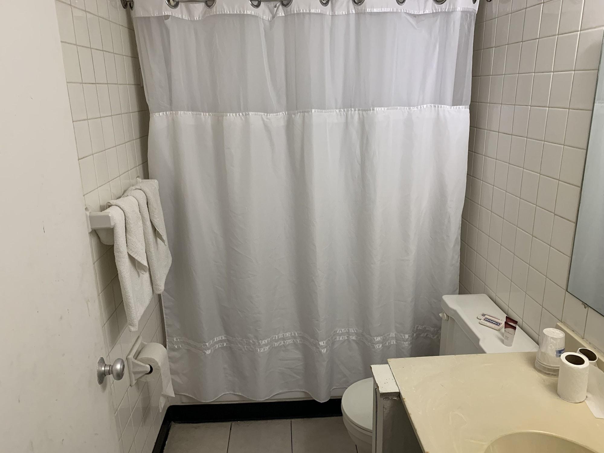 Equipamiento de Habitación Travelers Inn