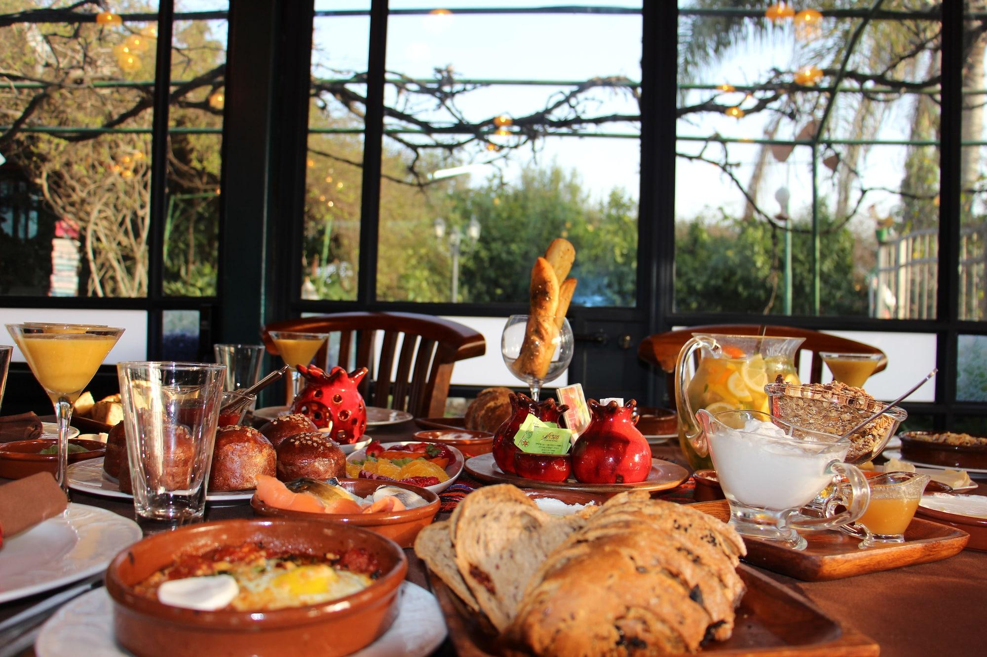 Restaurant Arbel Guest House Shavit Family