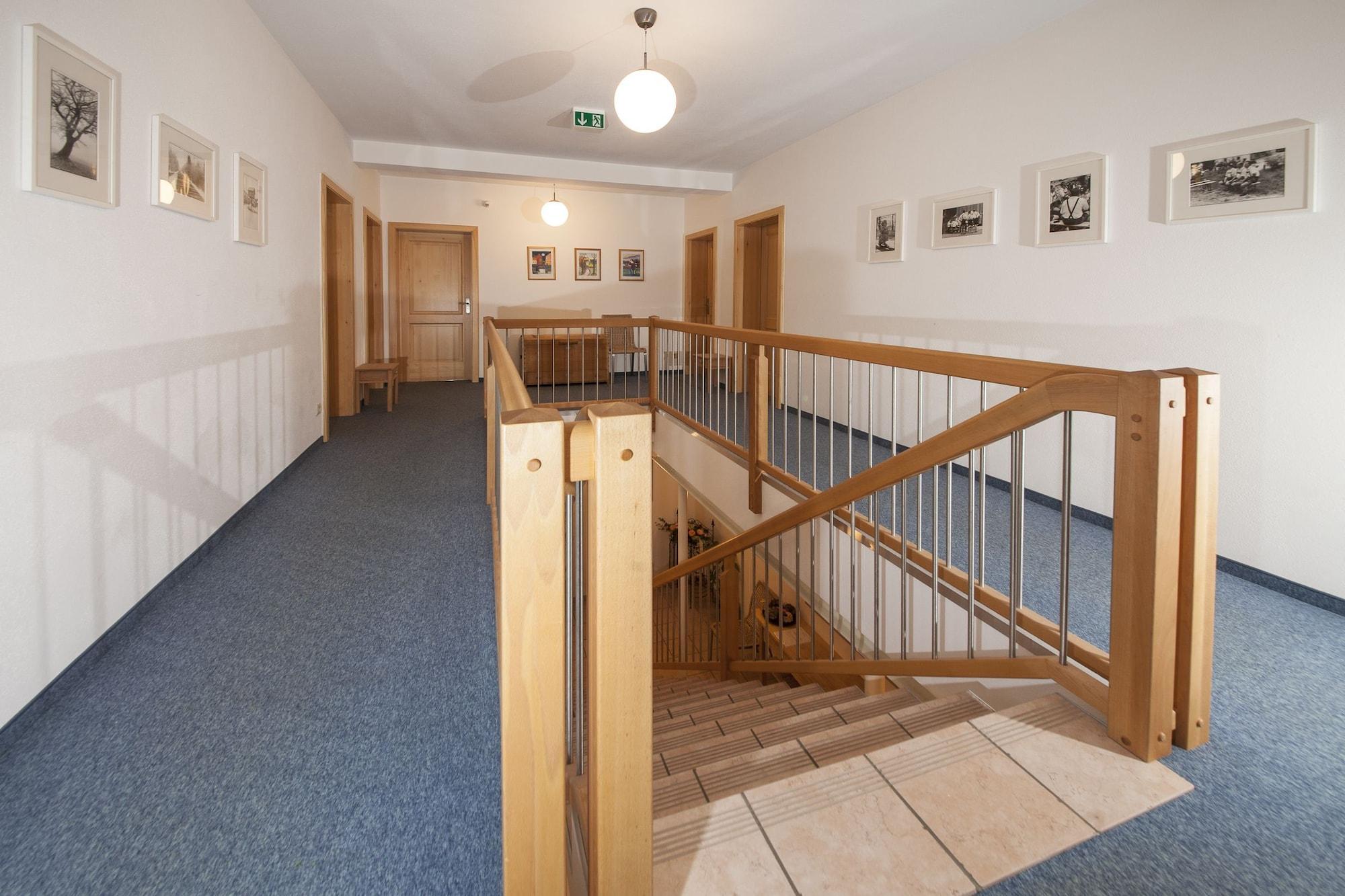 Vista Lobby Bernhardhof