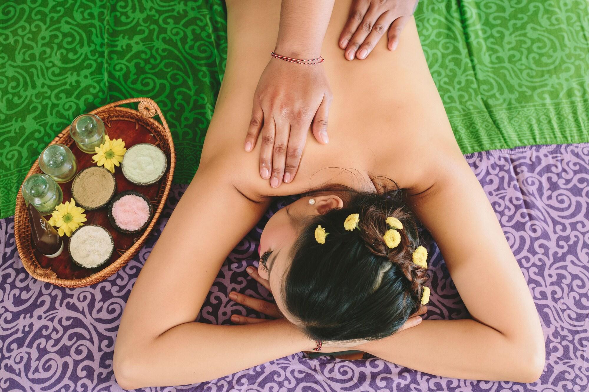 Spa The Kirana Tembok
