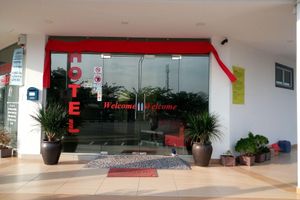 Alojamiento - Hotel Sri Rembia