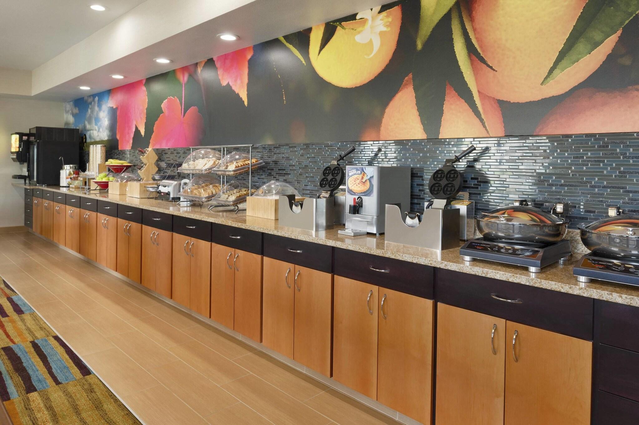 Restaurant Fairfield Inn & Suites Hartford Manchester