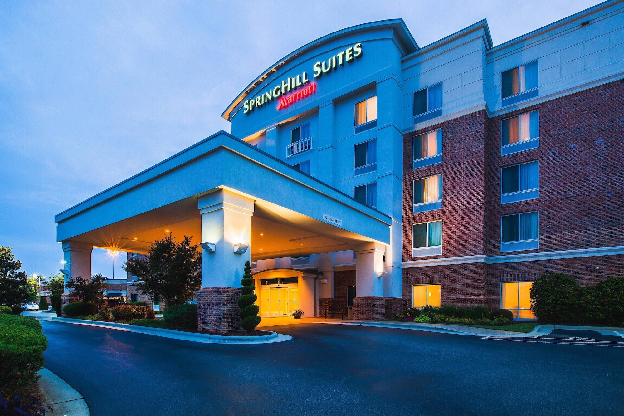 Varios SpringHill Suites Charlotte Lake Norman/Mooresville