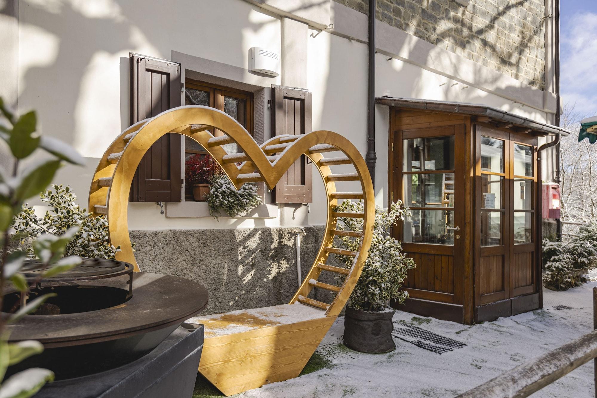Vista Exterior Granduca Mountain Wellness Apartments Campigna