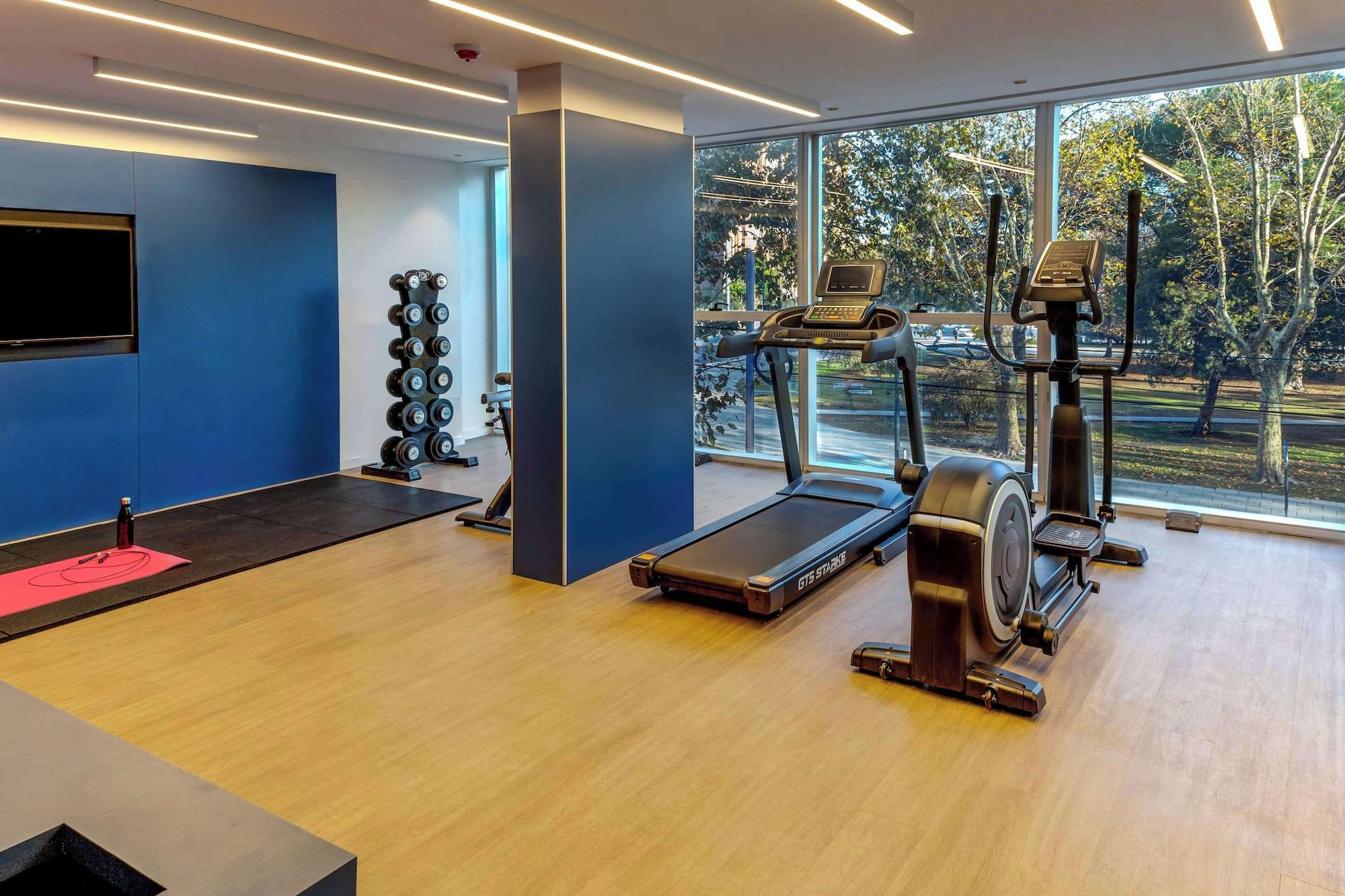 Gimnasio Dazzler by Wyndham La Plata