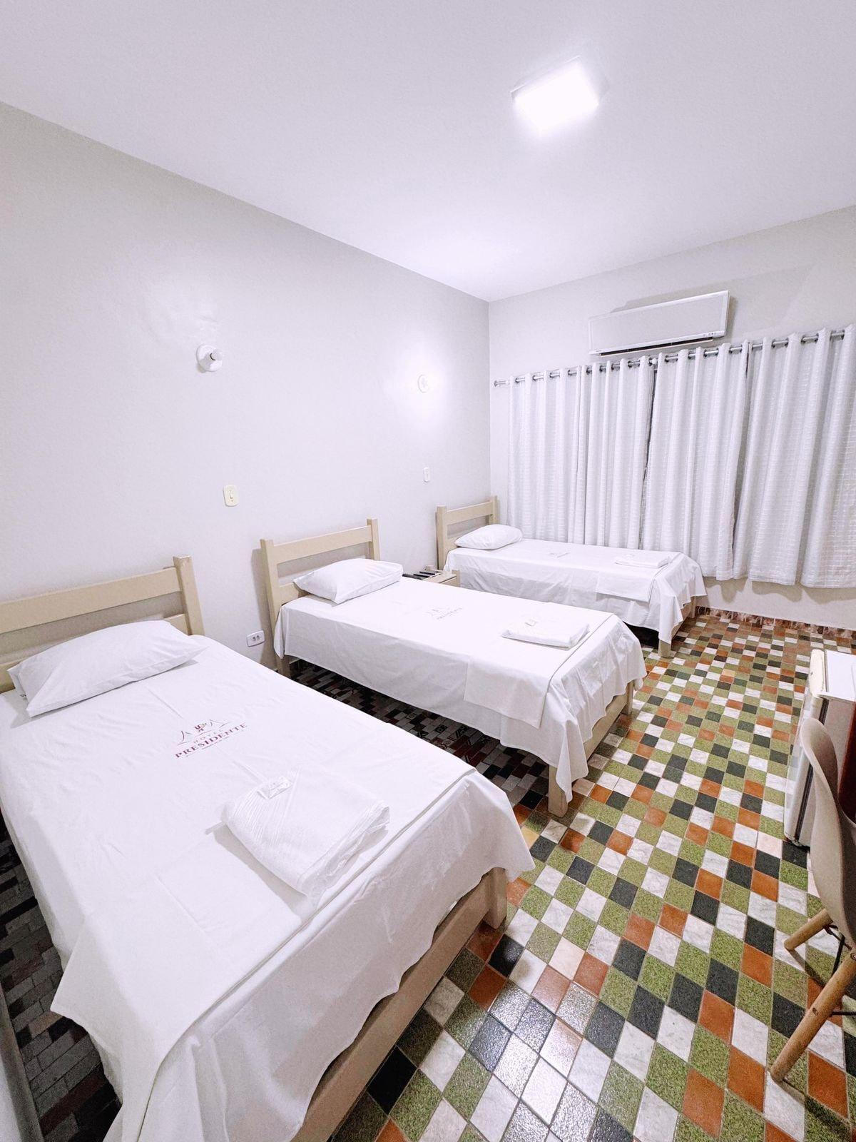 Habitación HOTEL PRESIDENTE