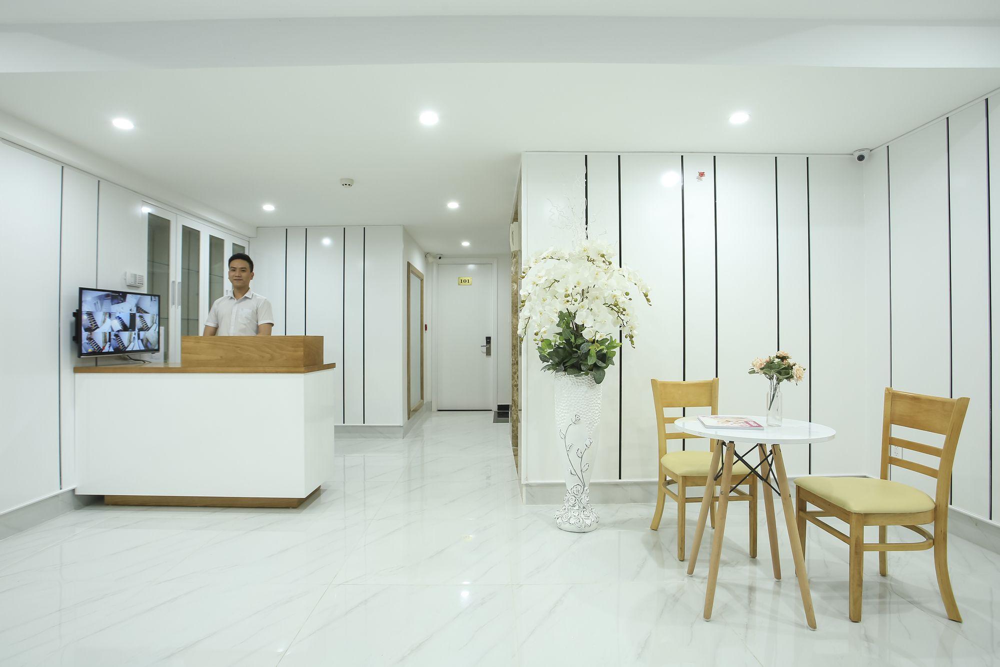 Vista Lobby Simmi 2 Hotel & Apartment