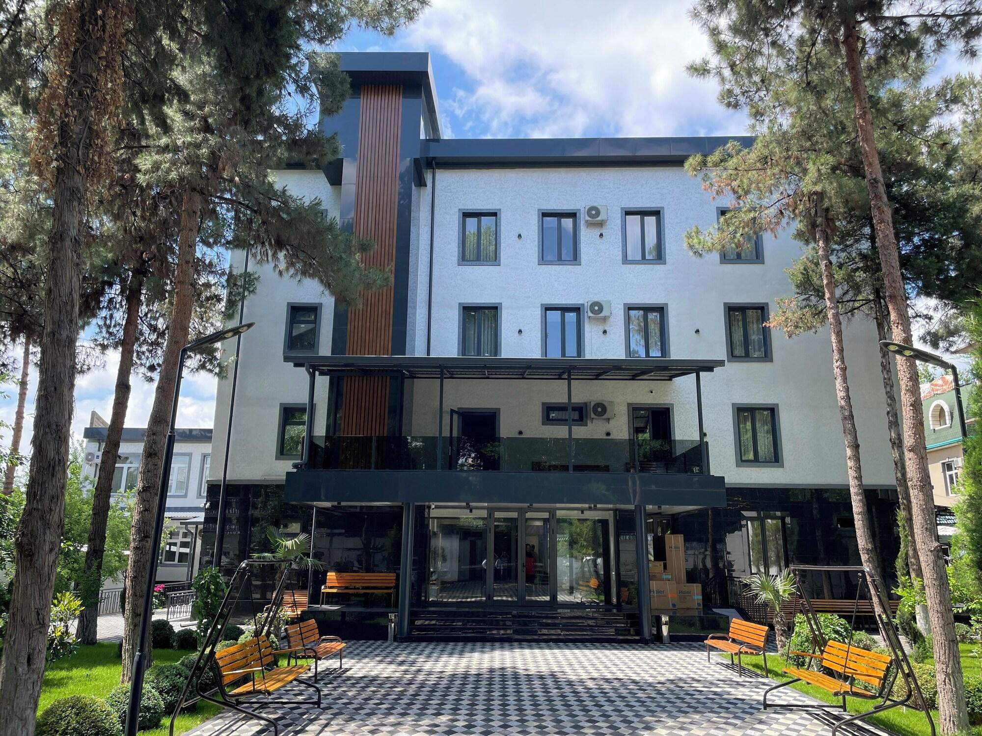 Vista Exterior DSF GARDEN HOTEL