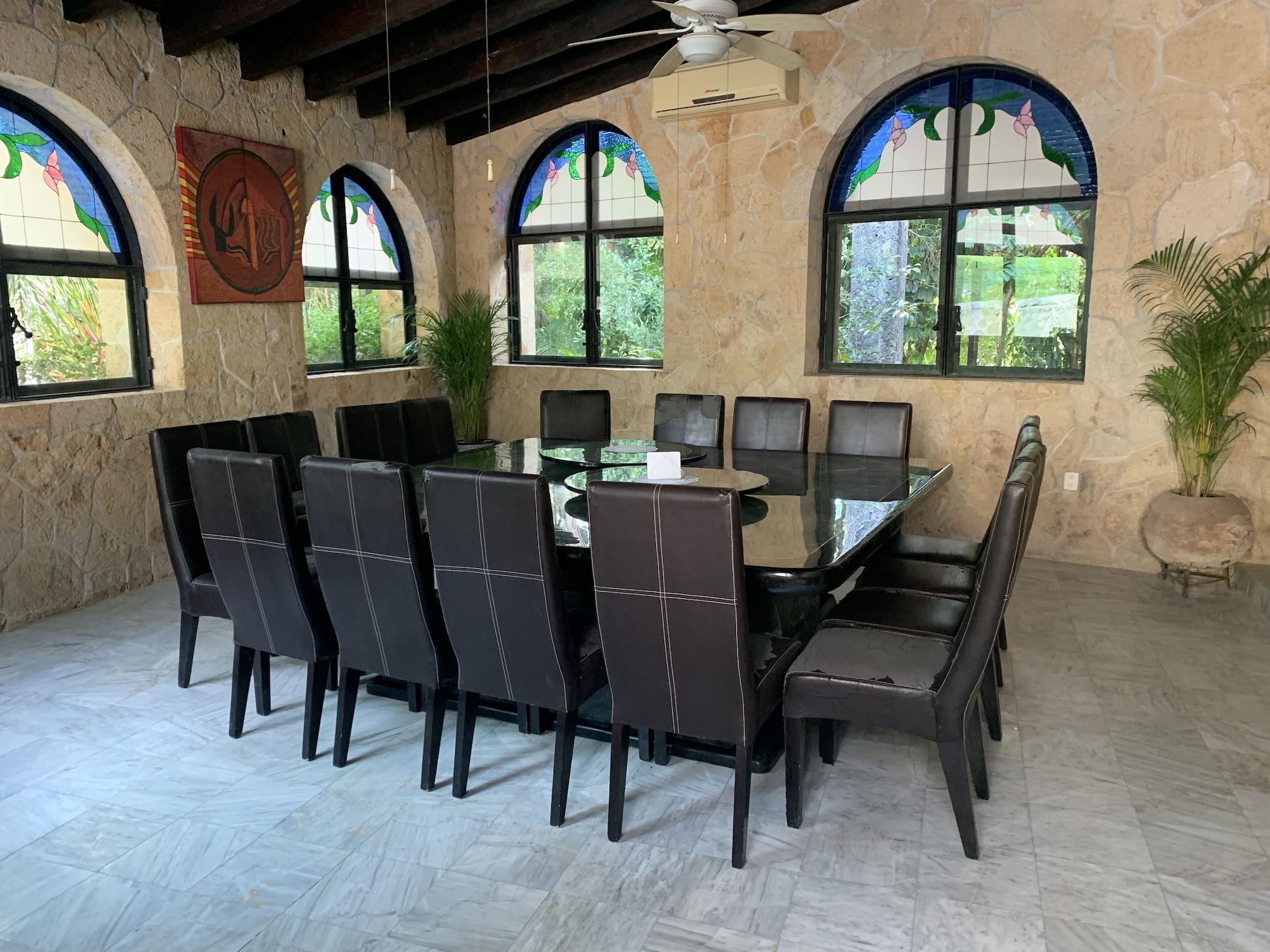Sala de Reuniones Rancho Agua Salada