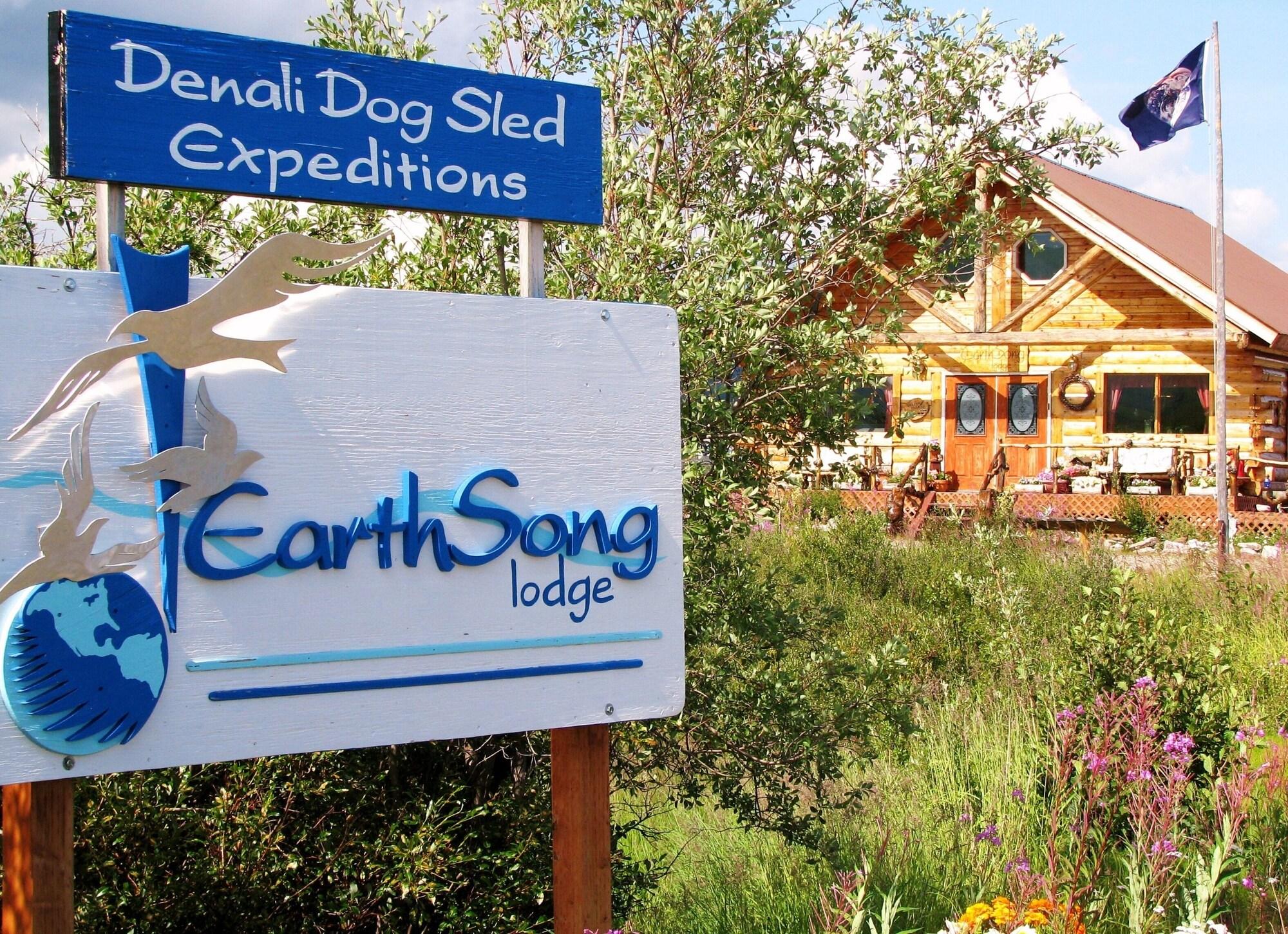 Varios Earthsong Lodge