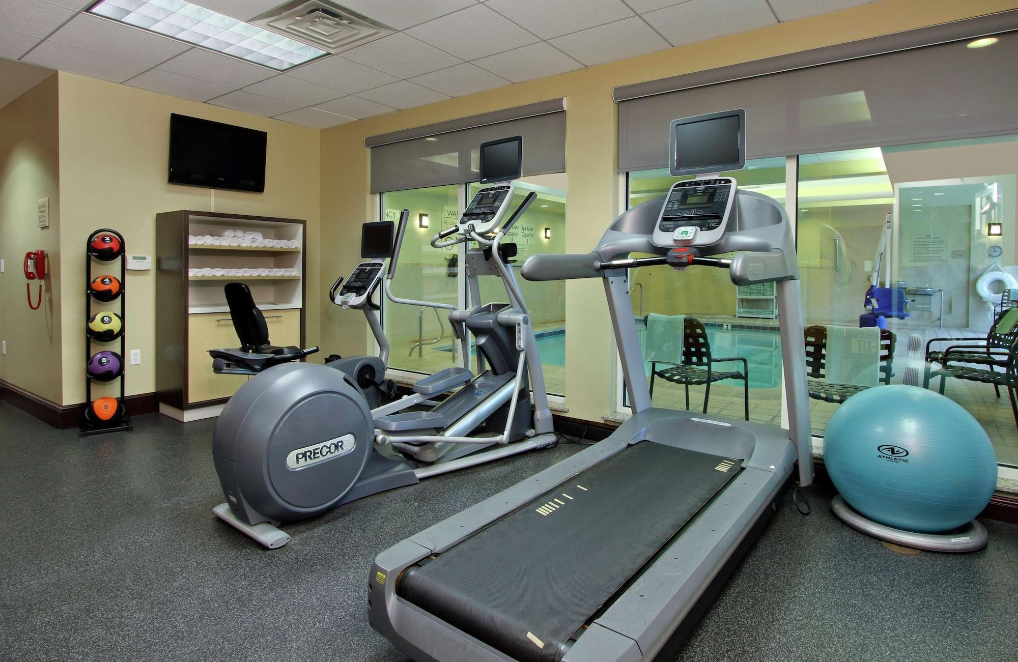 Gimnasio Hilton Garden Inn Sonoma County Airport
