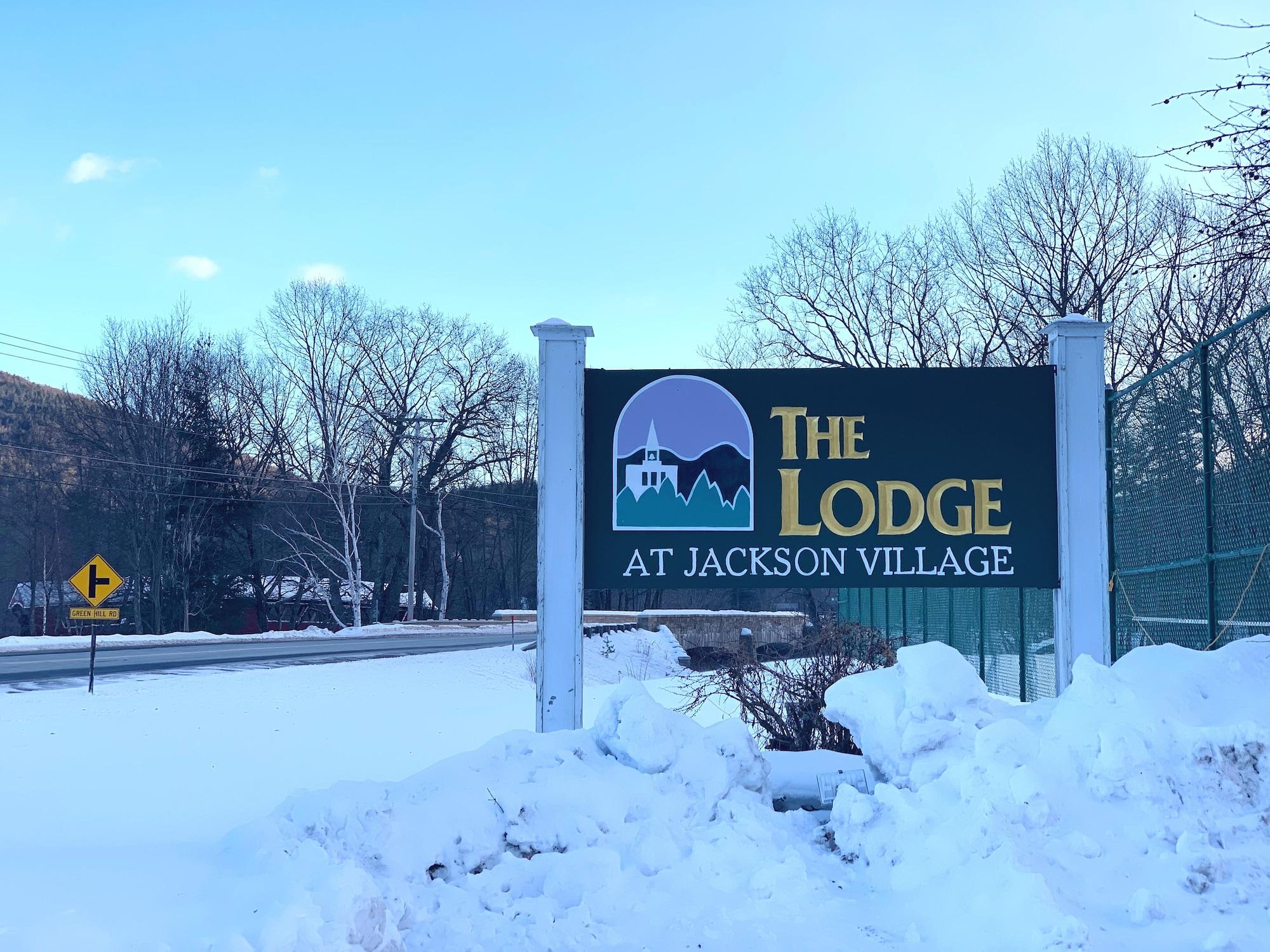 Vista Exterior The Lodge At Jackson Village
