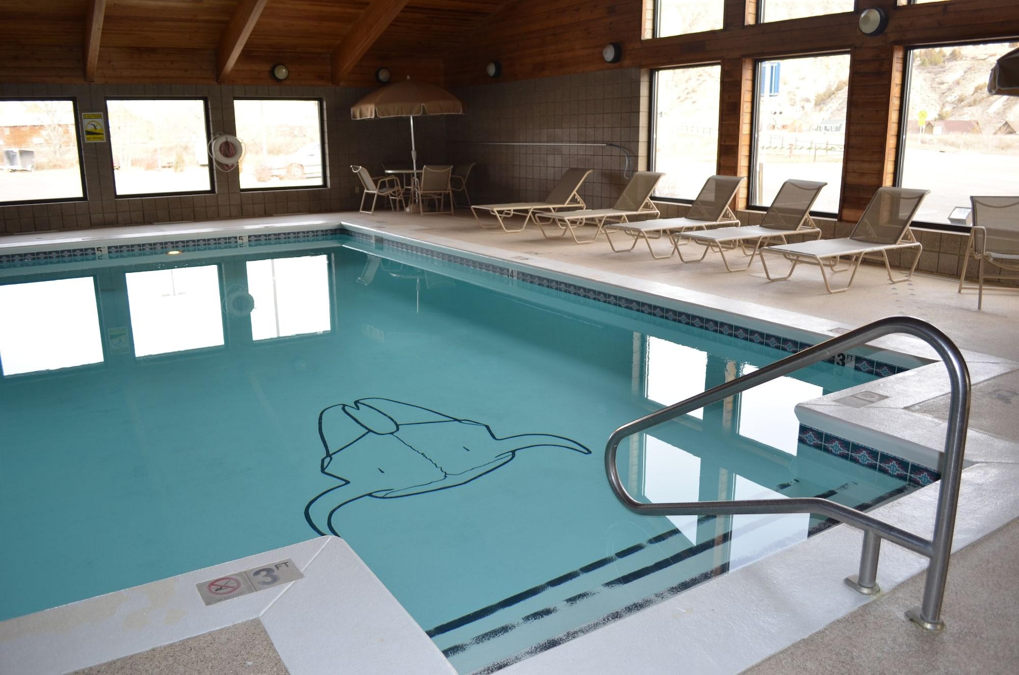 Vista Piscina AmericInn by Wyndham Medora