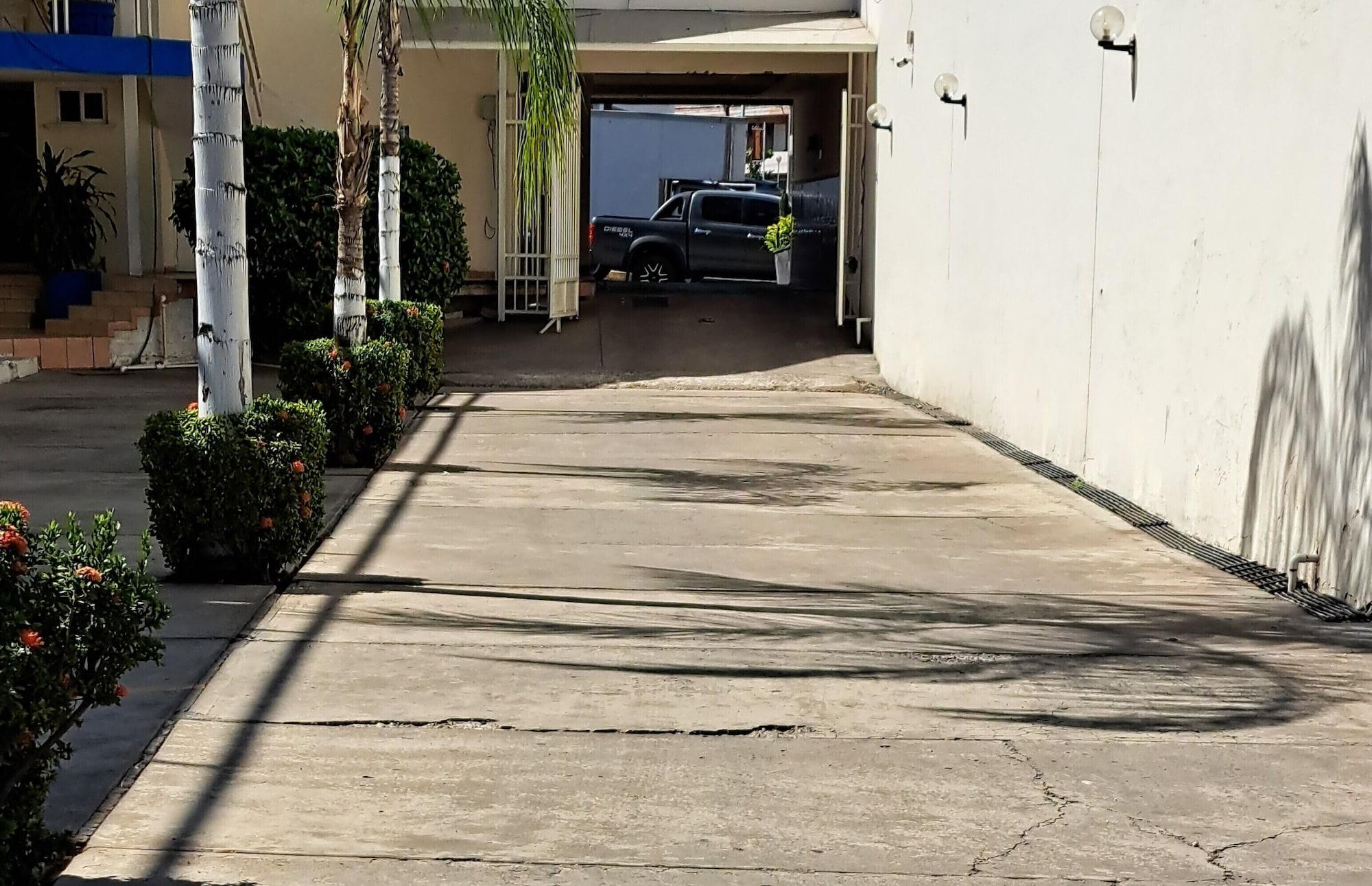 Varios HOTEL CONFORT PLAZA Y SUITE